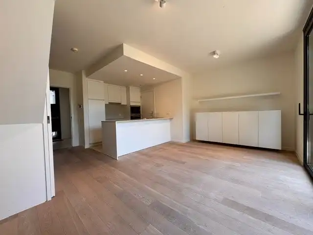 STAPELWONING met GARAGE te BRUGGE foto 8