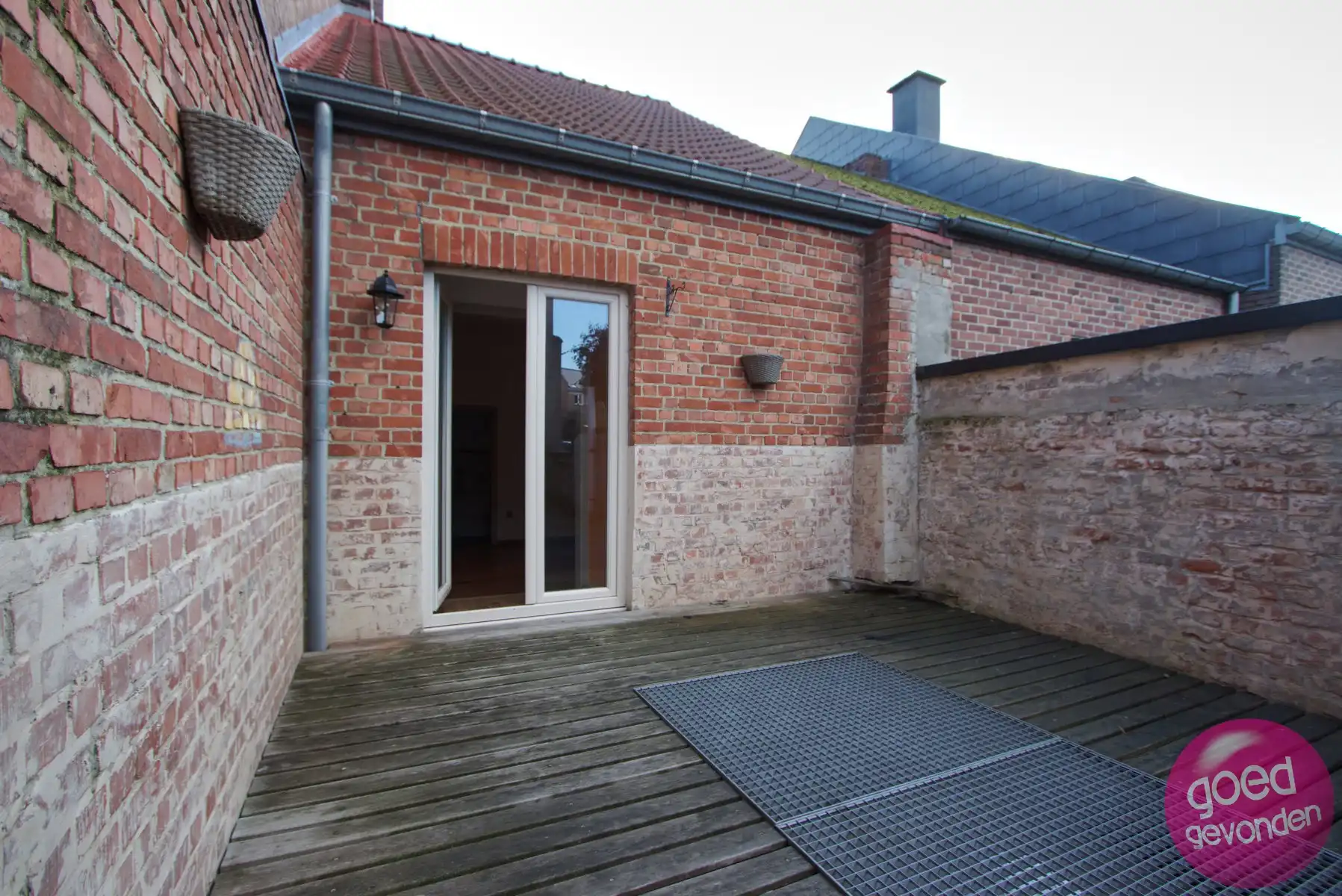 STADSHUIS - 3 SLK - ZEER RUIM TERRAS - INSTAPKLAAR - RUSTIG foto 17