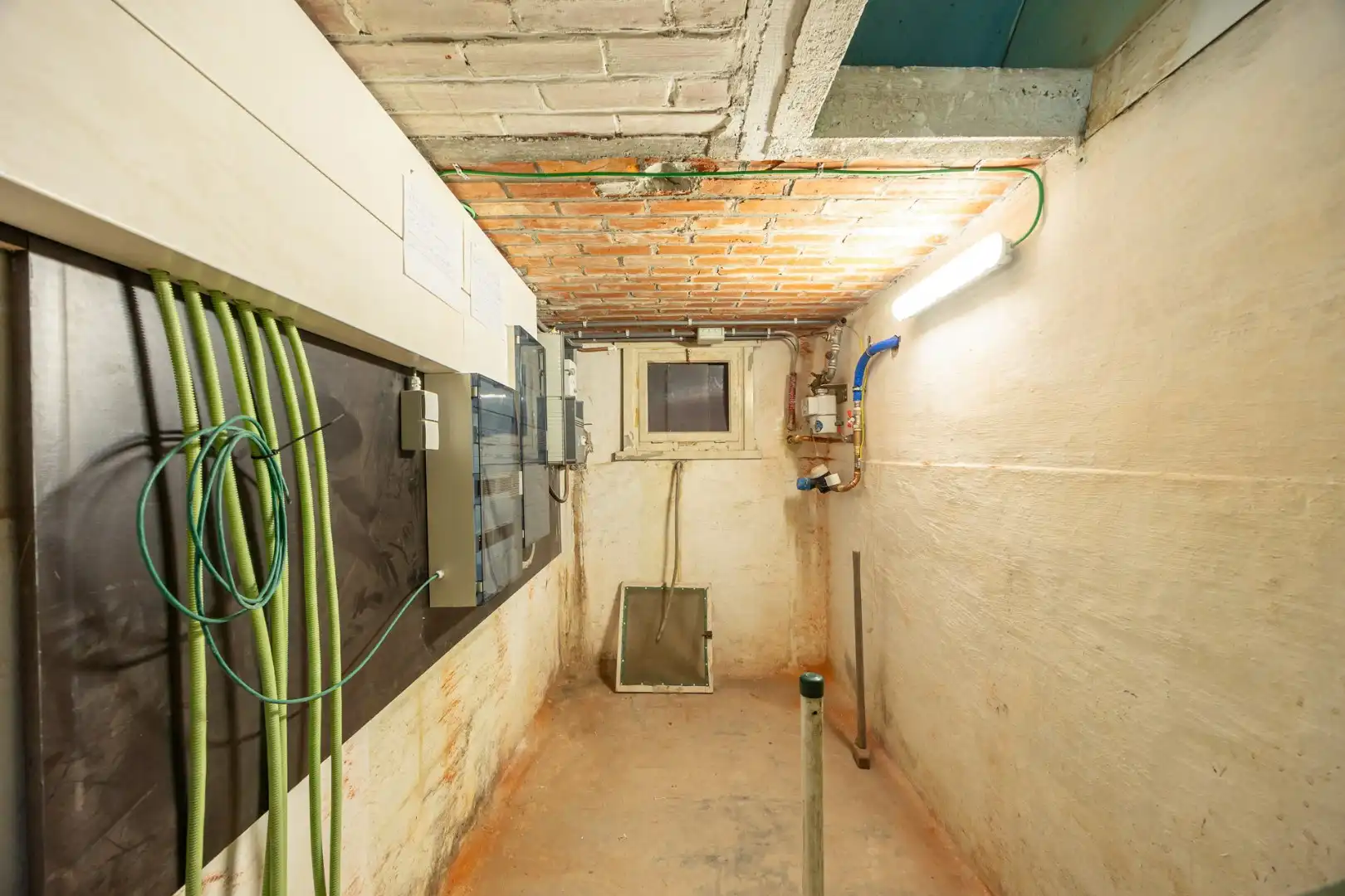 Vernieuwbouwwoning met ruim nieuwbouwmagazijn van 155 m² foto 17
