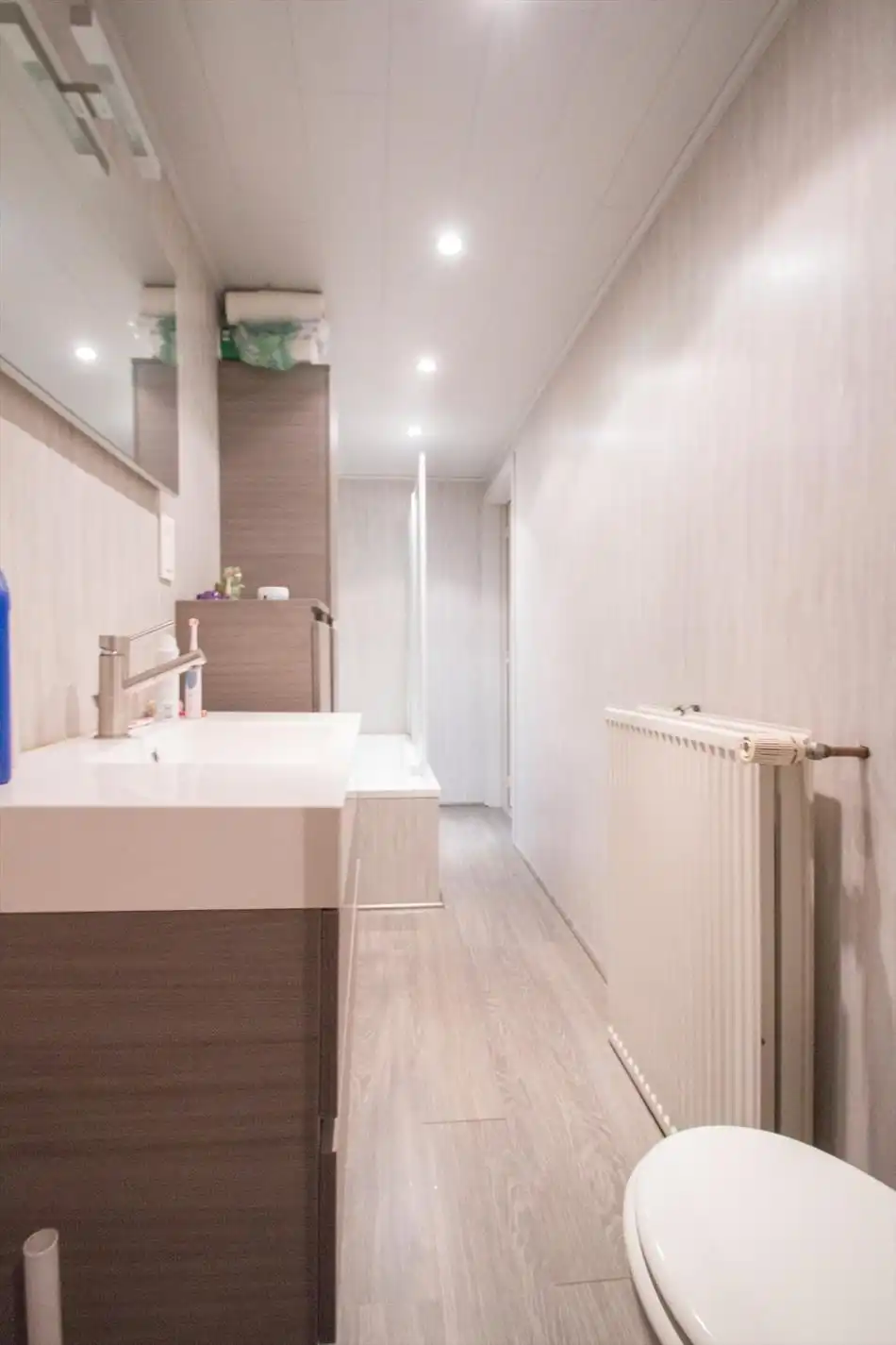 RESTAURANT + WONING MET TUIN EN GARAGE foto 19