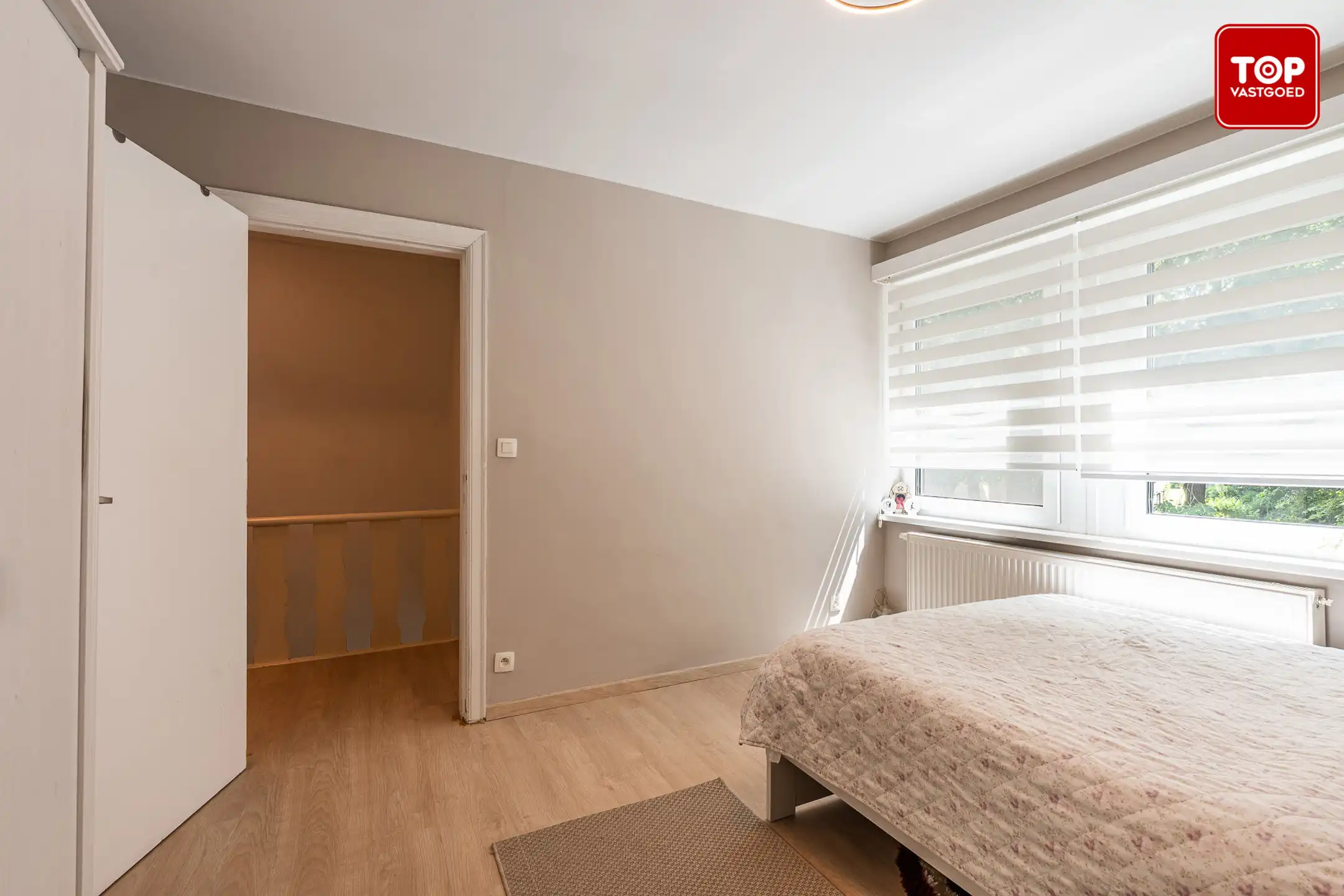 Instapklare alleenstaande woning op centrale locatie. foto 16