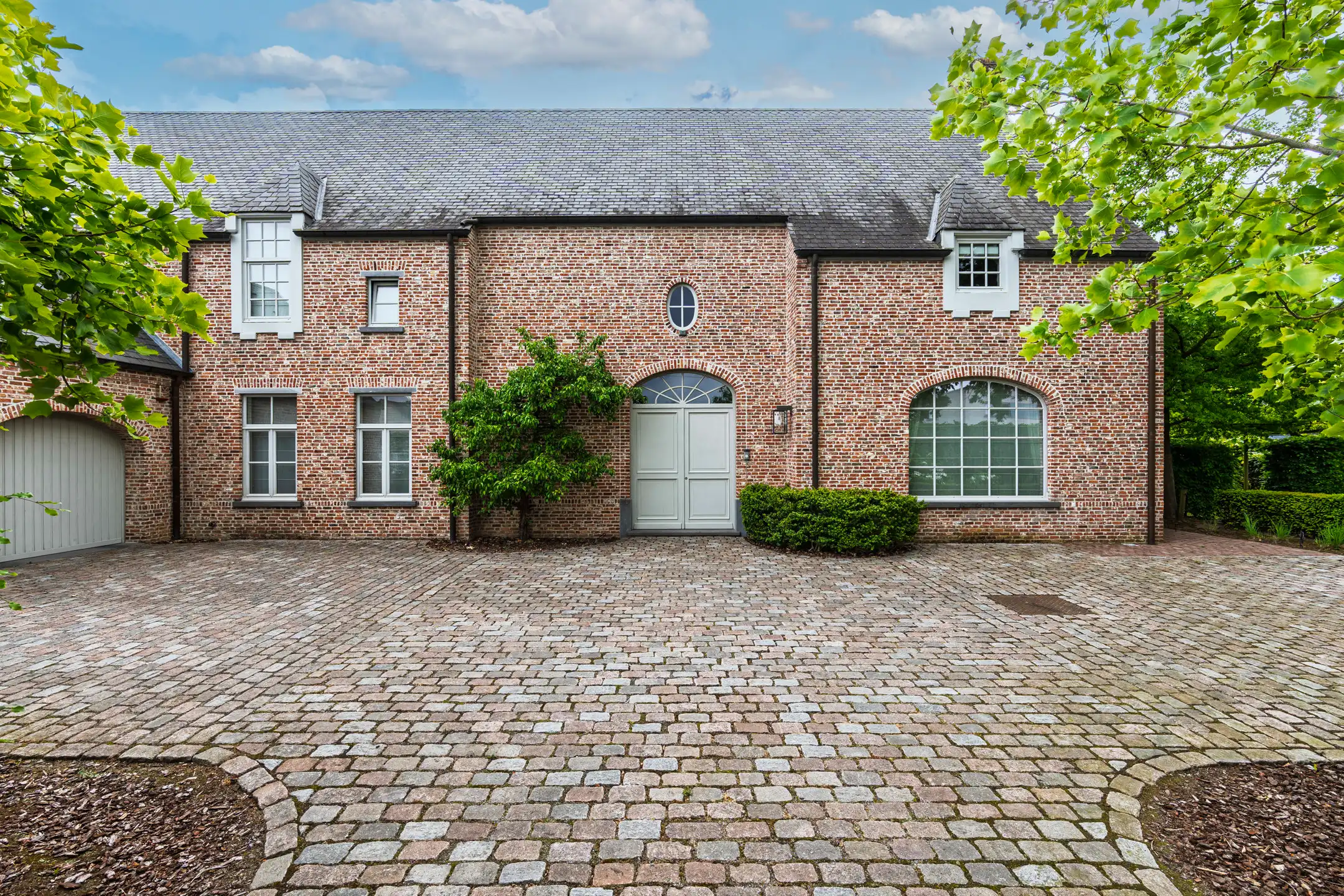 Instapklare villa met 4 slpks en binnenzwembad op 2232m² foto 29