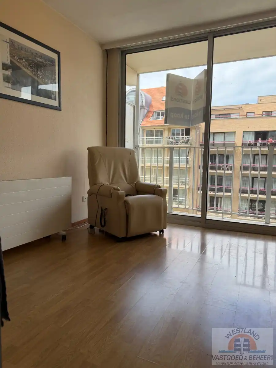 Te renoveren studio foto 4
