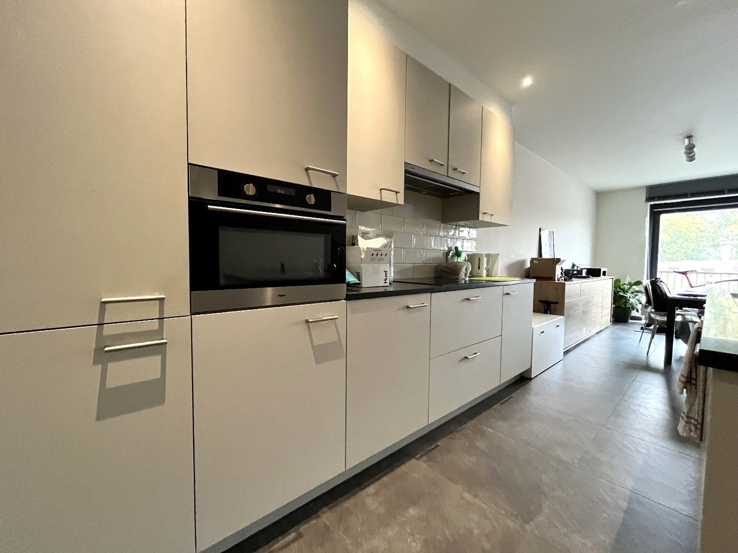 Hedendaags 2 slpk appartement met carport te Maria Ter Heide foto 7