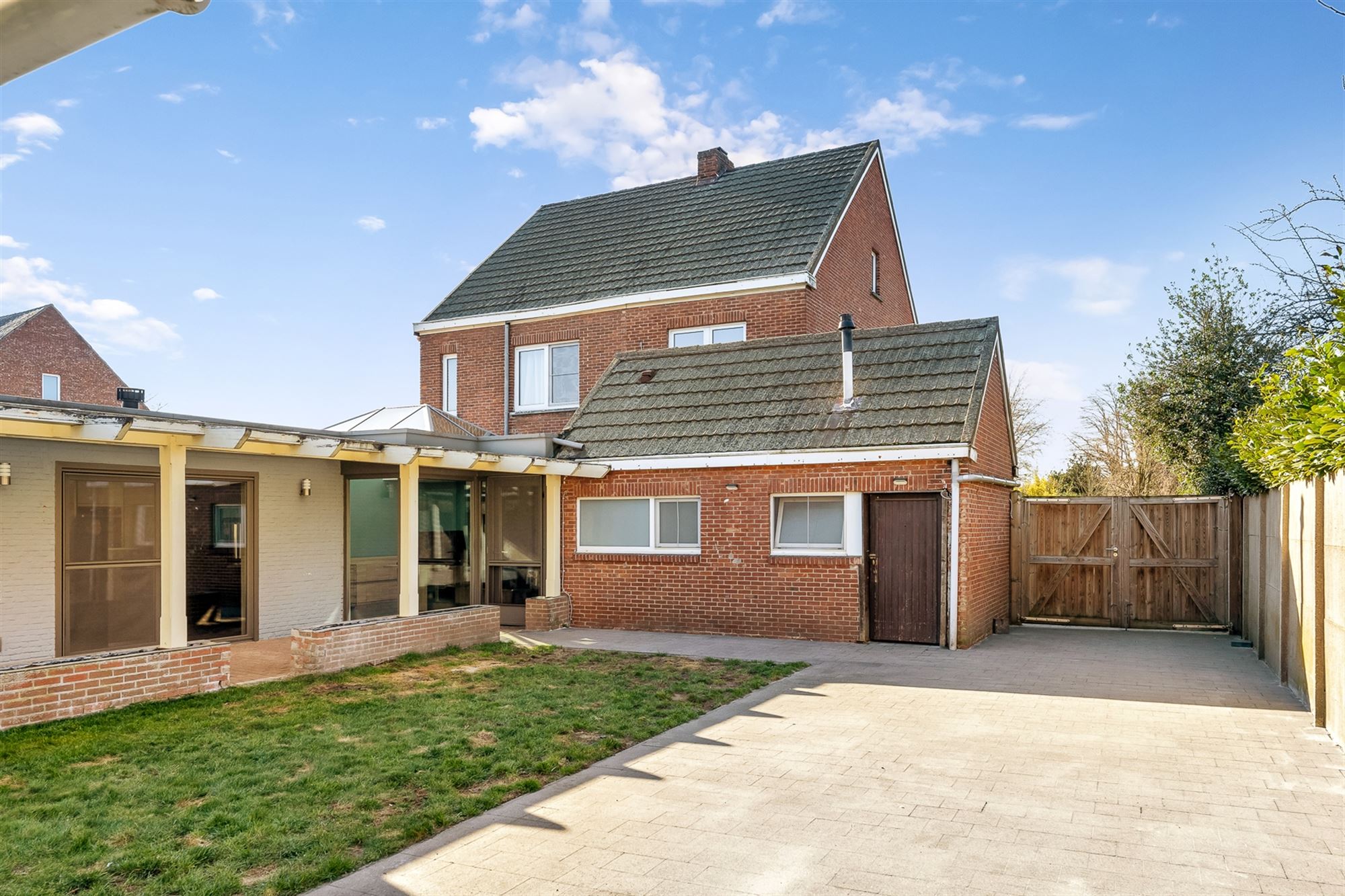 GERENOVEERDE TWEEWOONST foto 41