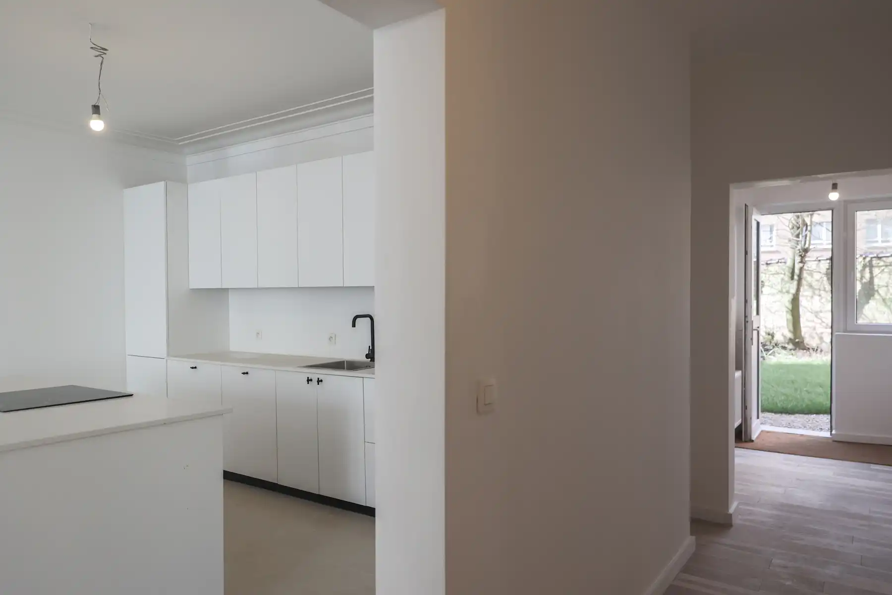 Gelijkvloers 3 SLK appartement met tuin en 2 badkamers foto 9