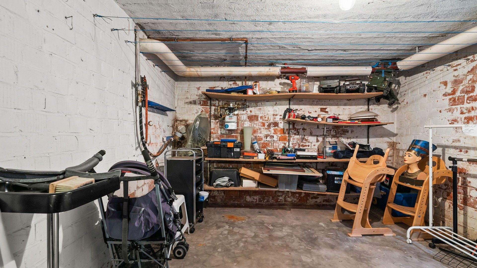 Instapklare woning met 3 slpkrs en kappersruimte te Genk foto 22