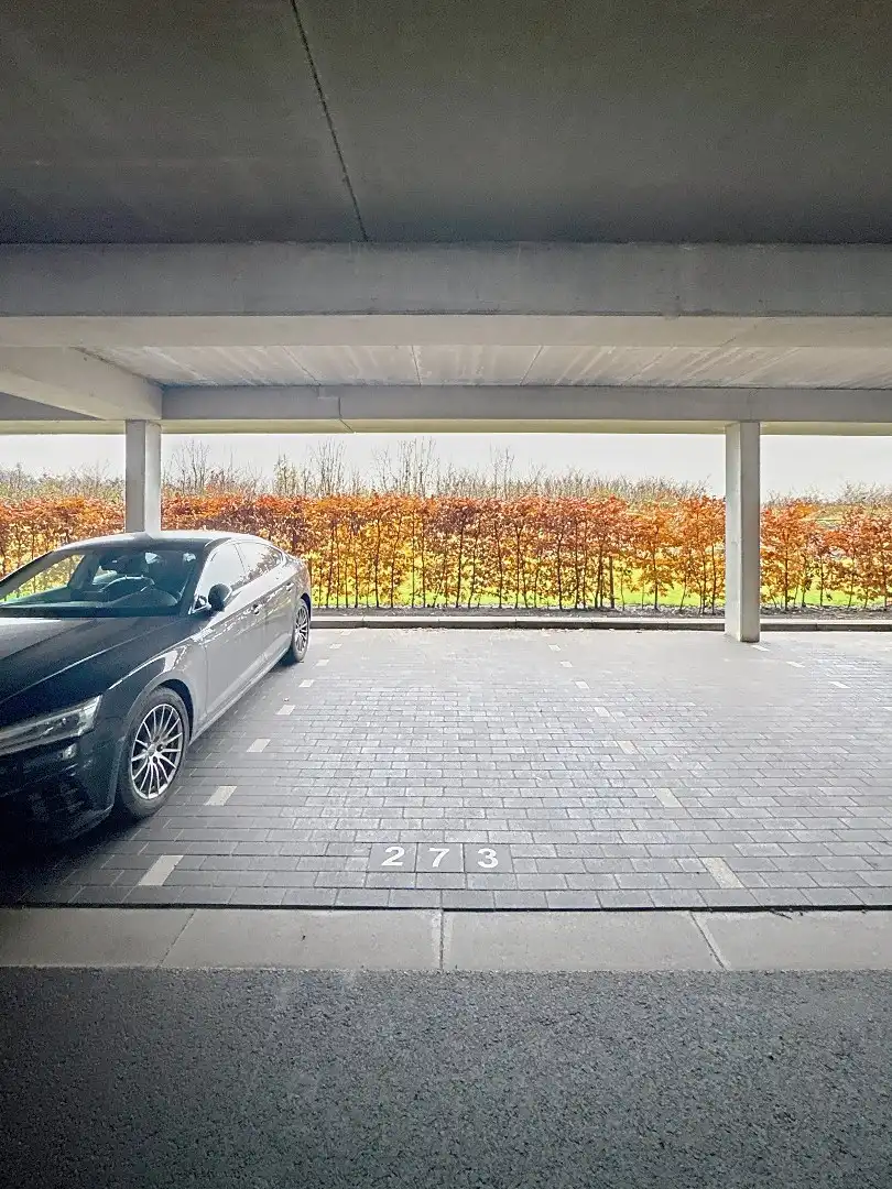 Te huur: ruim, luxueus appartement (111 m²) met groot terras foto 15