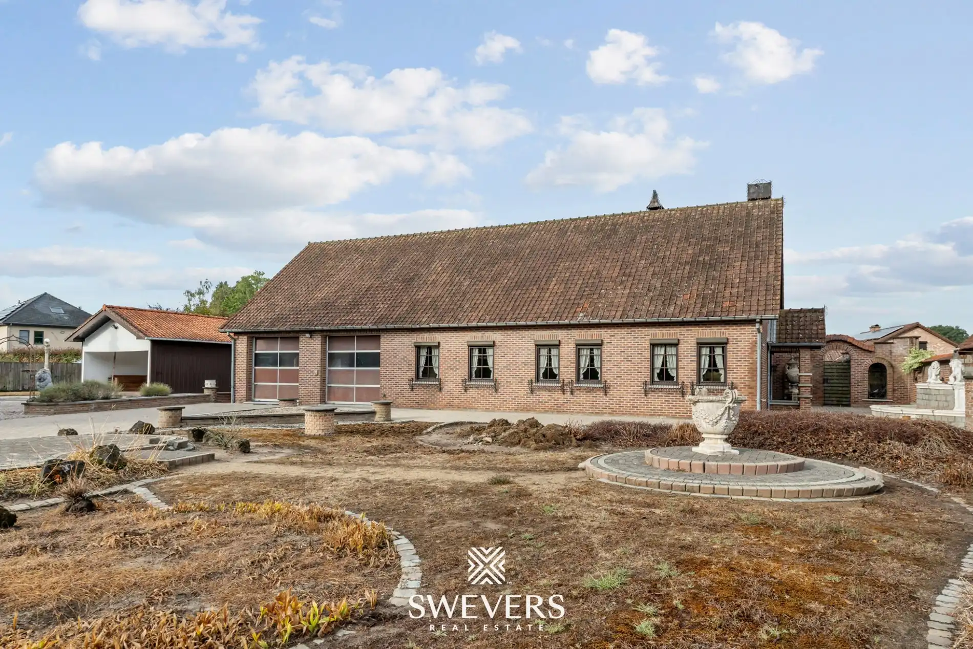 Bouwgrond open-bebouwing met vrijstaande opslagruimte en garage foto 13