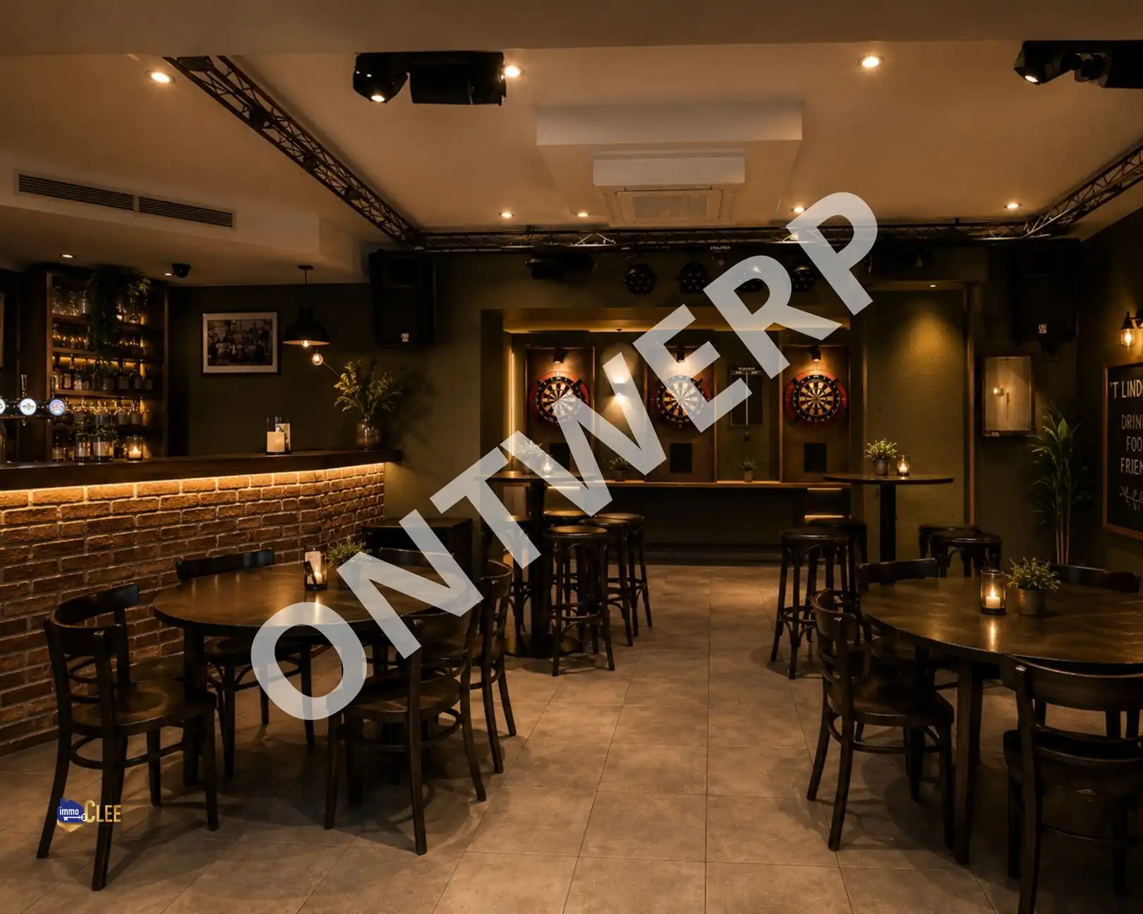 Karaktervol pand: horeca-uitbating of ruime woning foto 6