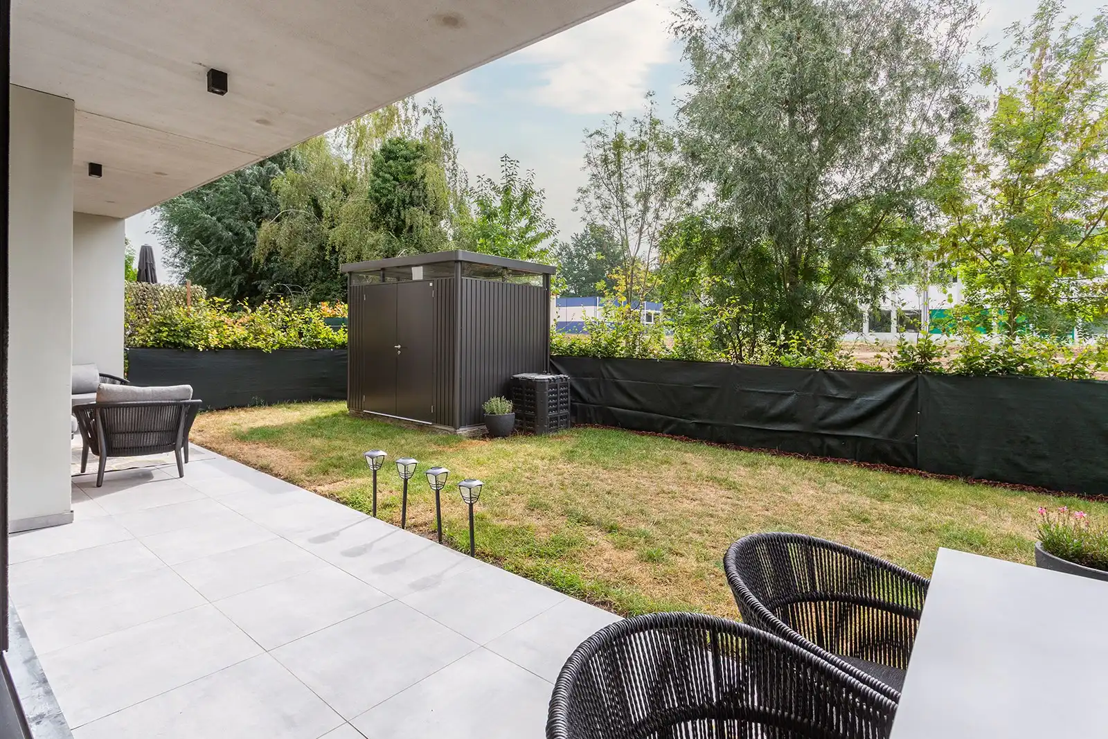 Stijlvol nieuwbouwappartement in idyllisch binnengebied foto 8