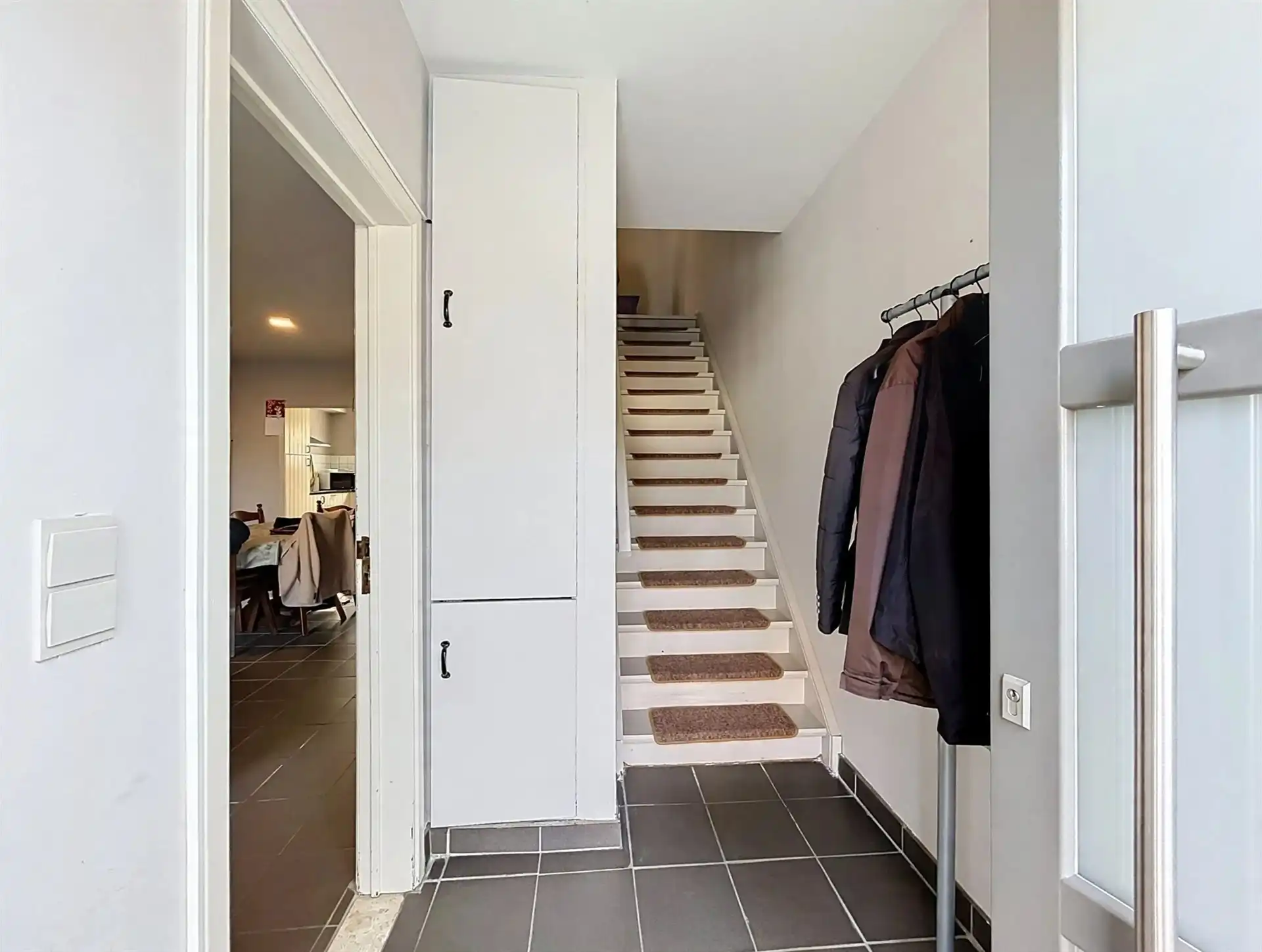 instapklare gezinswoning met 3 slaapkamers en garage foto 5
