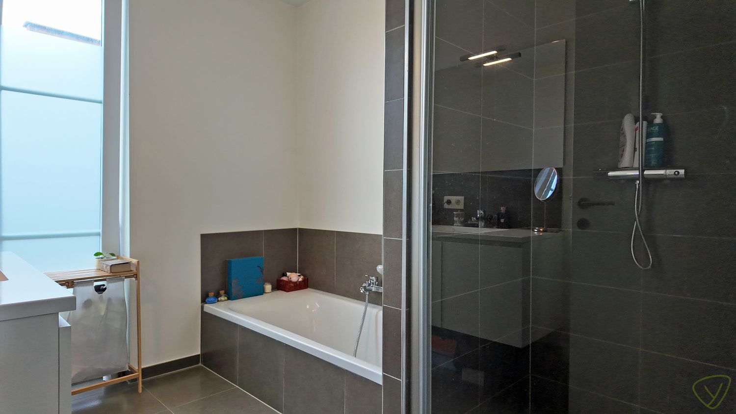 Zonovergoten gelijkvloersappartement in het centrum van Kaprijke! foto 9