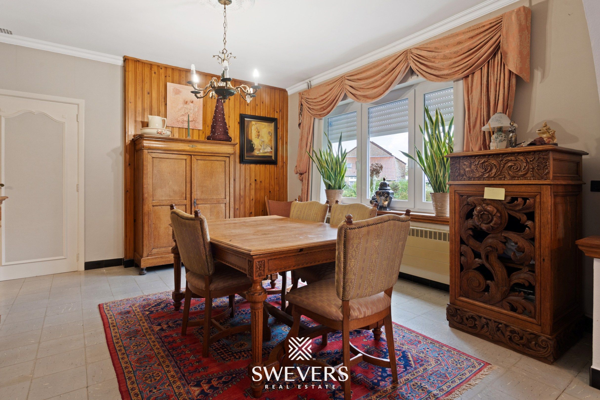 Zeer solide woning met renovatiepotentieel op 10a 18ca  foto 4