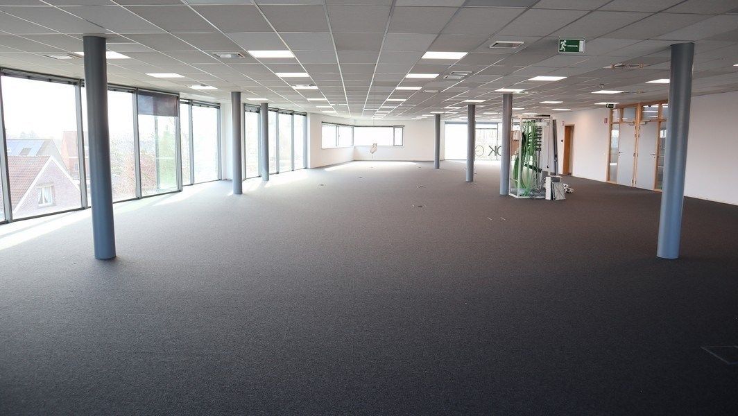 Strategisch gelegen eigentijdse kantoren te huur in Melle foto 7