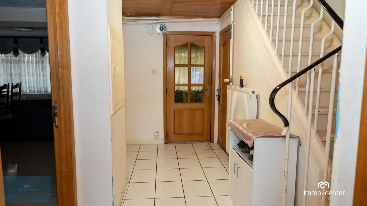 🏡 Gesloten woning met 6 slaapkamers en tuin in Genk foto 3