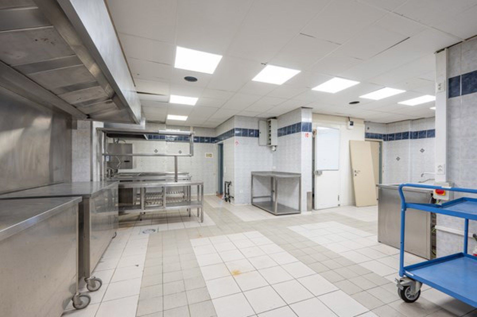 Horeca pand gelegen op een top locatie, op de hoek van de Zeedijk-Knokke en het Lichttorenplein! foto 9