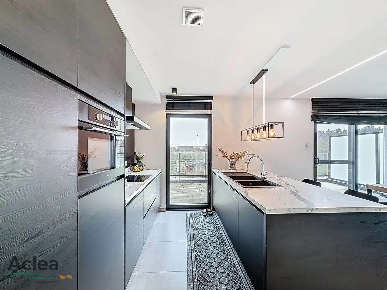 Recent energiezuinig appartement met ruim terras foto 10