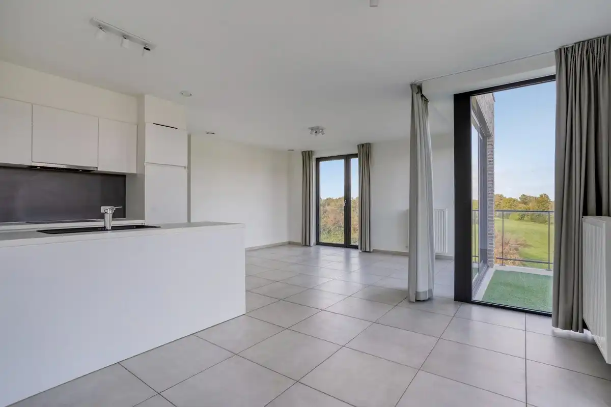 Instapklaar en energiezuinige appartement met kelder en parkeerplaats foto 5