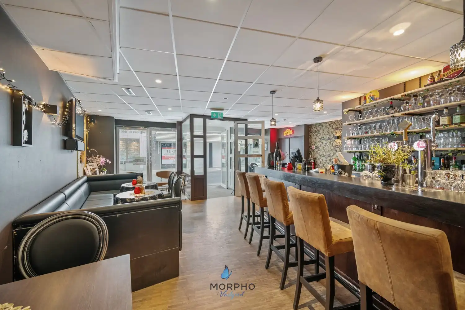 Prachtig handelspand met horecafunctie in het hart van Torhout (bouwjaar 2015) te koop foto {{pictureIndex}}