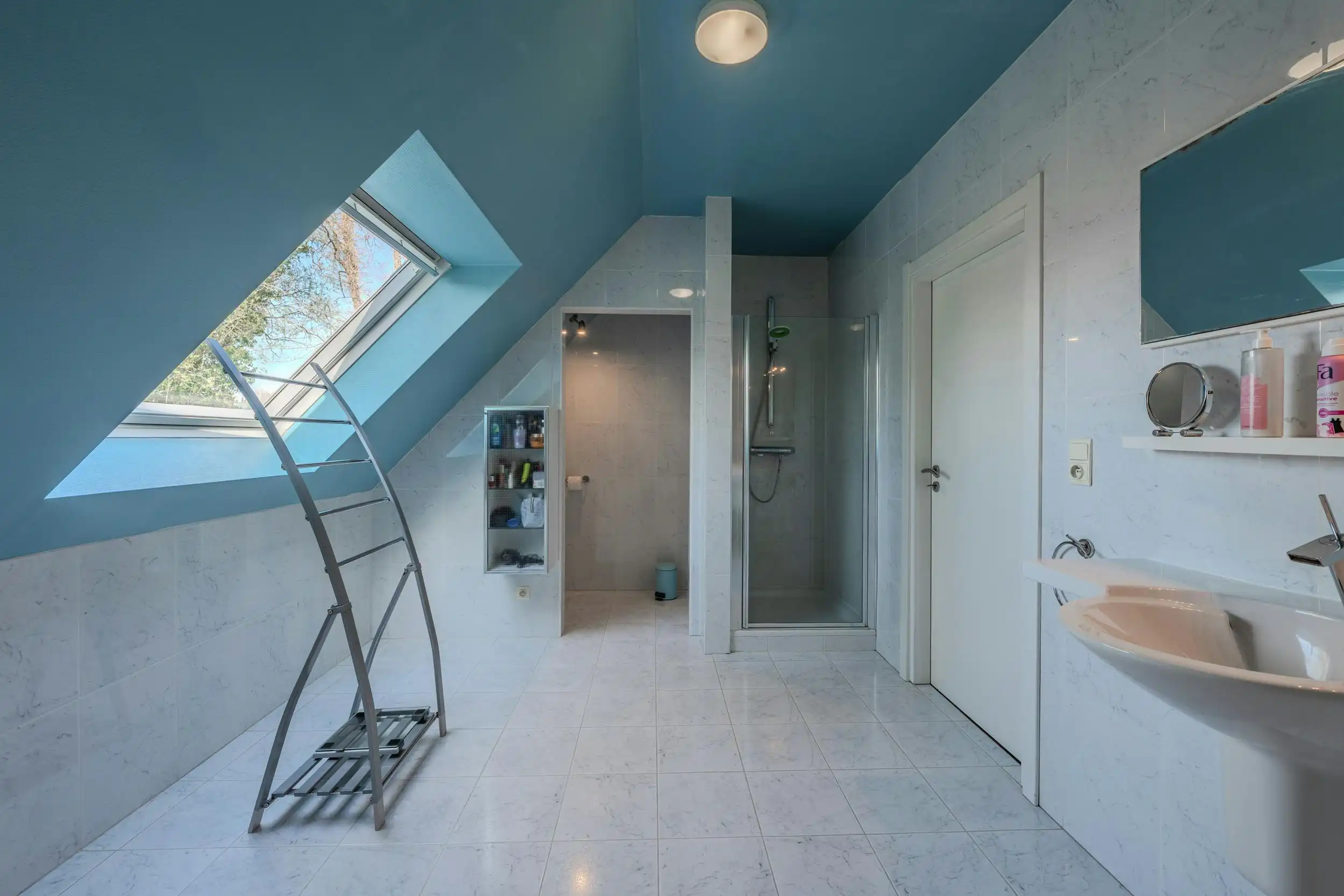 Prachtige villa met 5 slaapkamers te koop in Nieuwpoort. foto 24