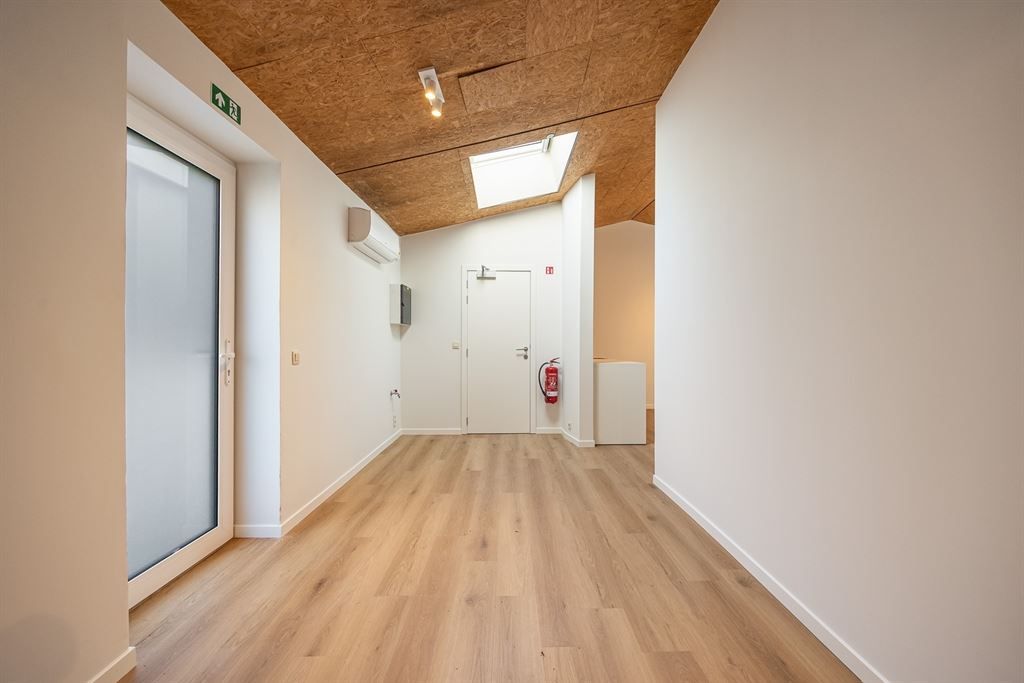 Studentenhuis met 5 kamers foto 17