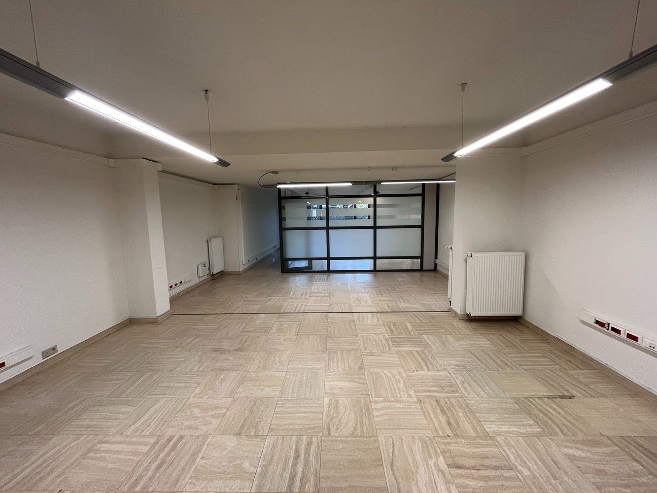 135 m² kantoor foto 5