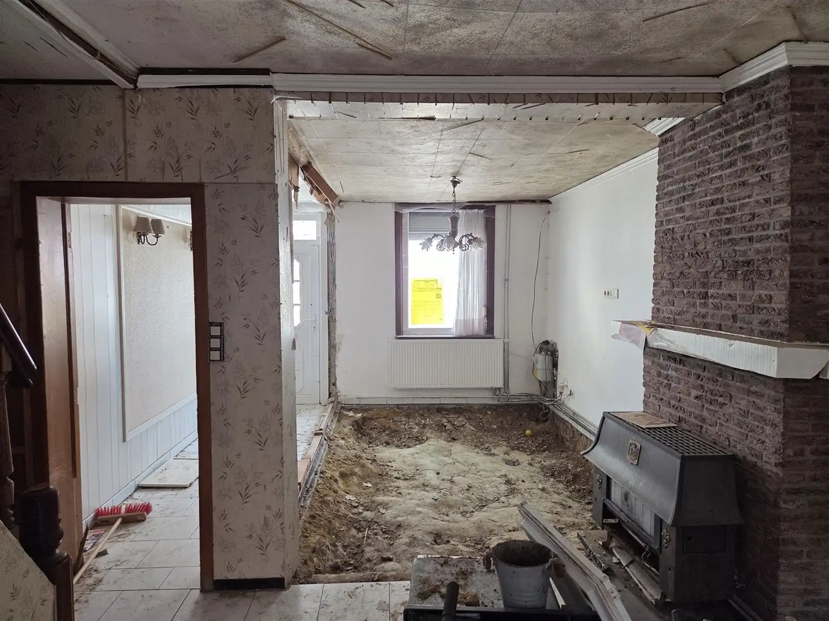 Te renoveren rijwoning te Ronse foto 4