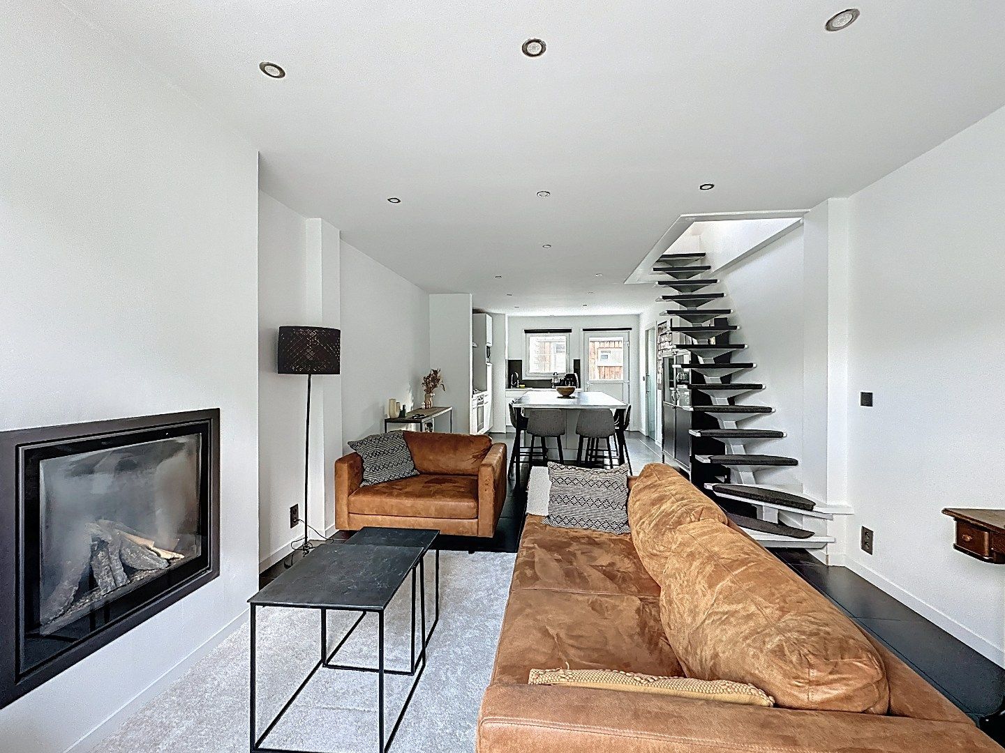 Rijwoning met knusse buitenruimte te Kessel-Lo! foto 2