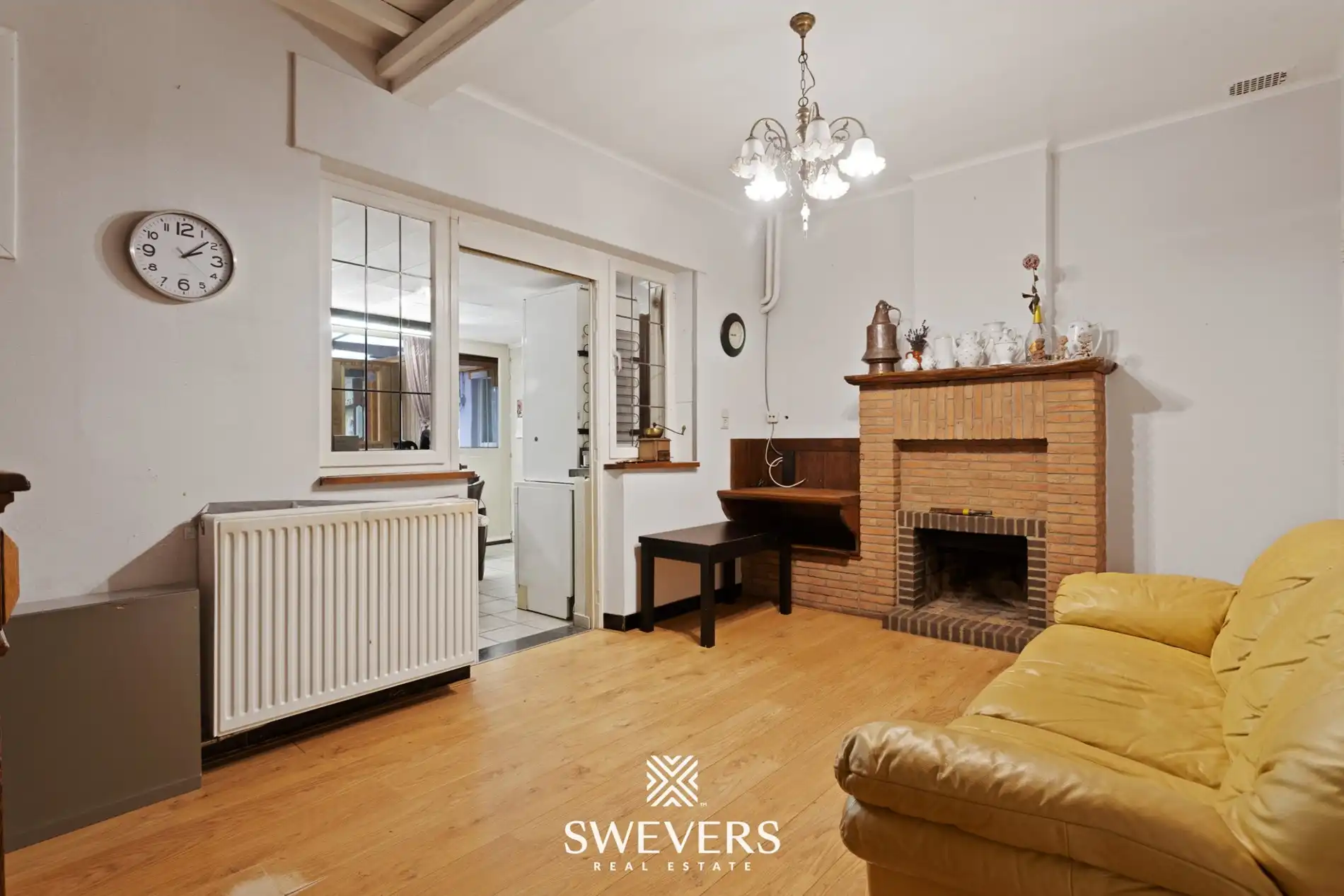 Zeer solide woning met renovatiepotentieel op 10a 18ca  foto 9