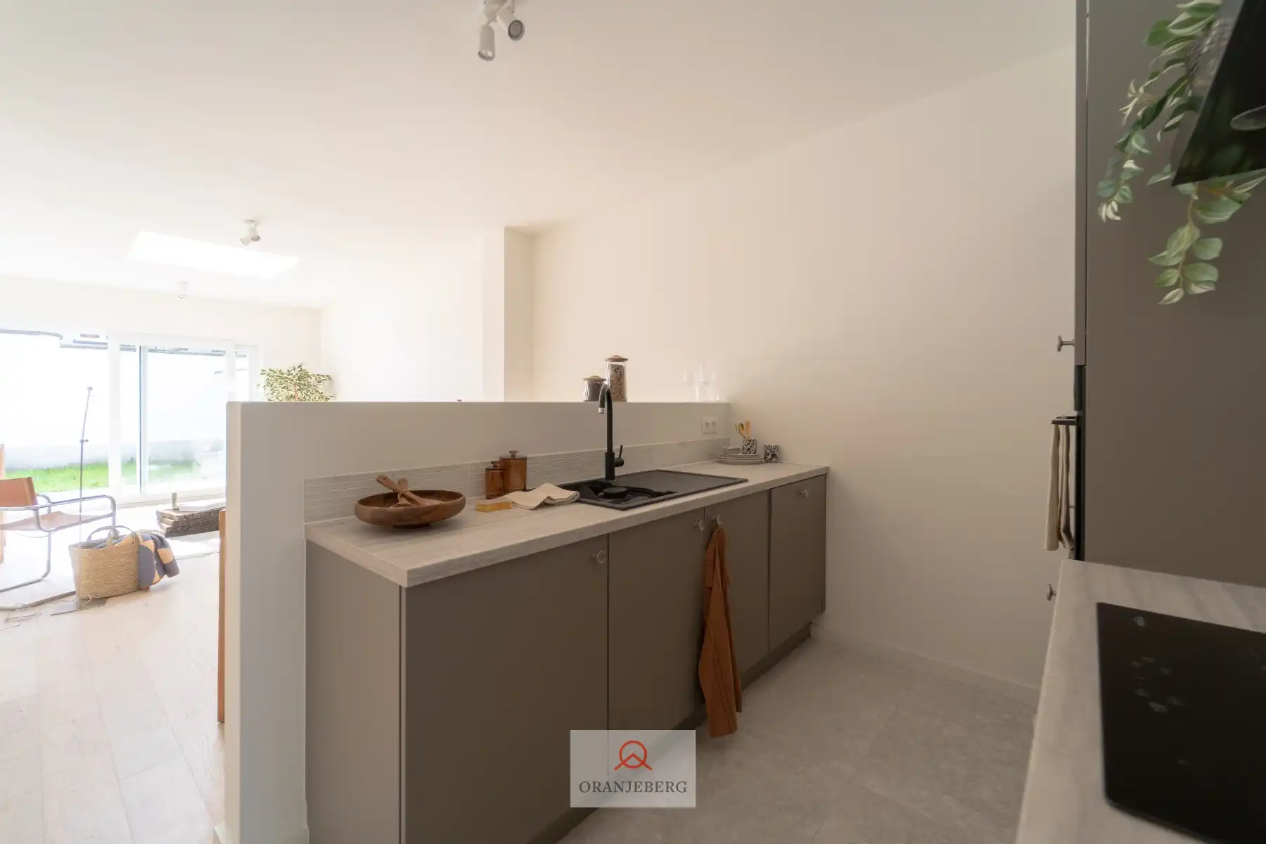 Woning met 4 slaapkamers en tuin foto 12