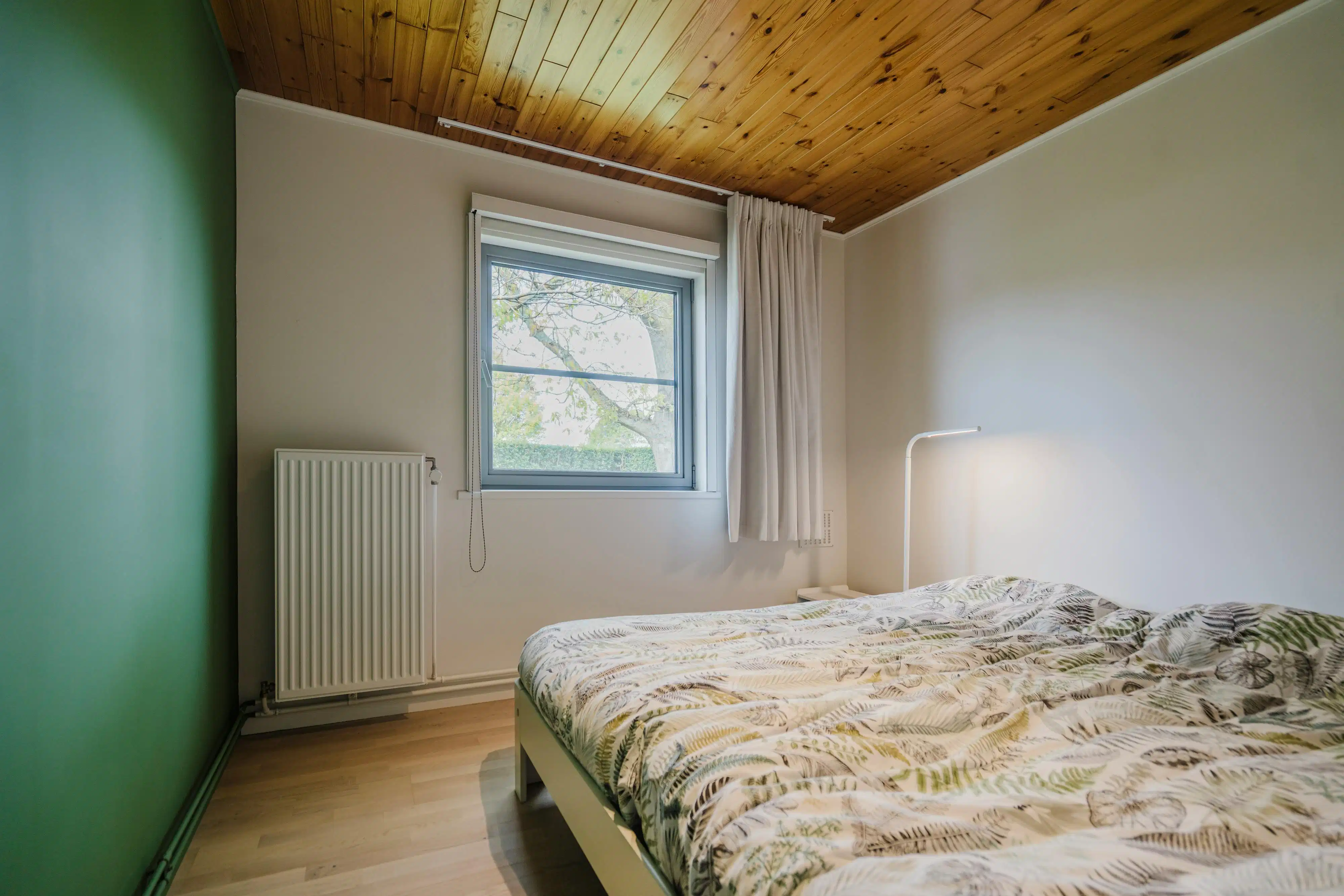 Instapklare bungalow op 749m² te koop in Wevelgem! foto 10