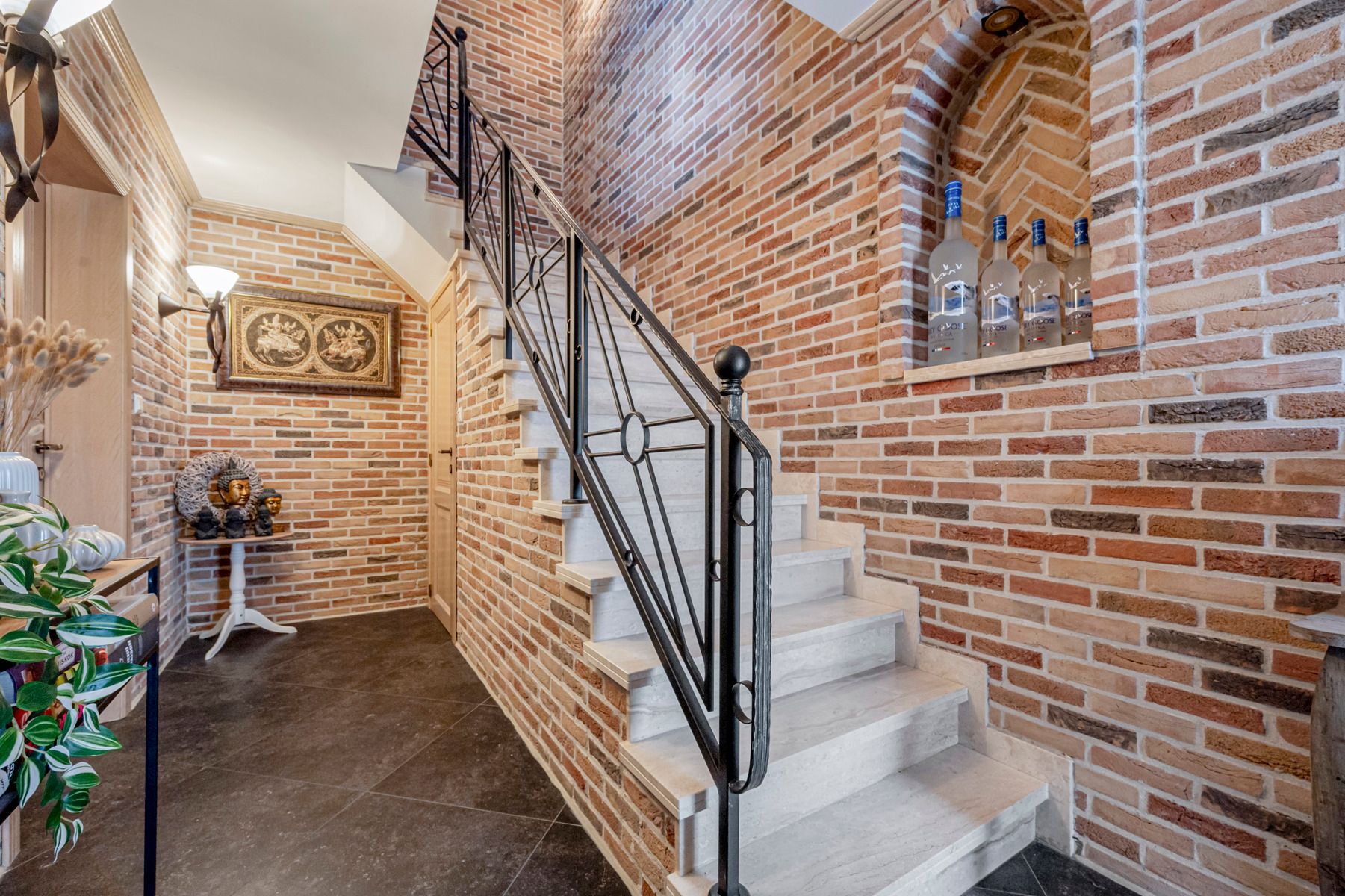 Halfopen bebouwing in topstaat foto 12