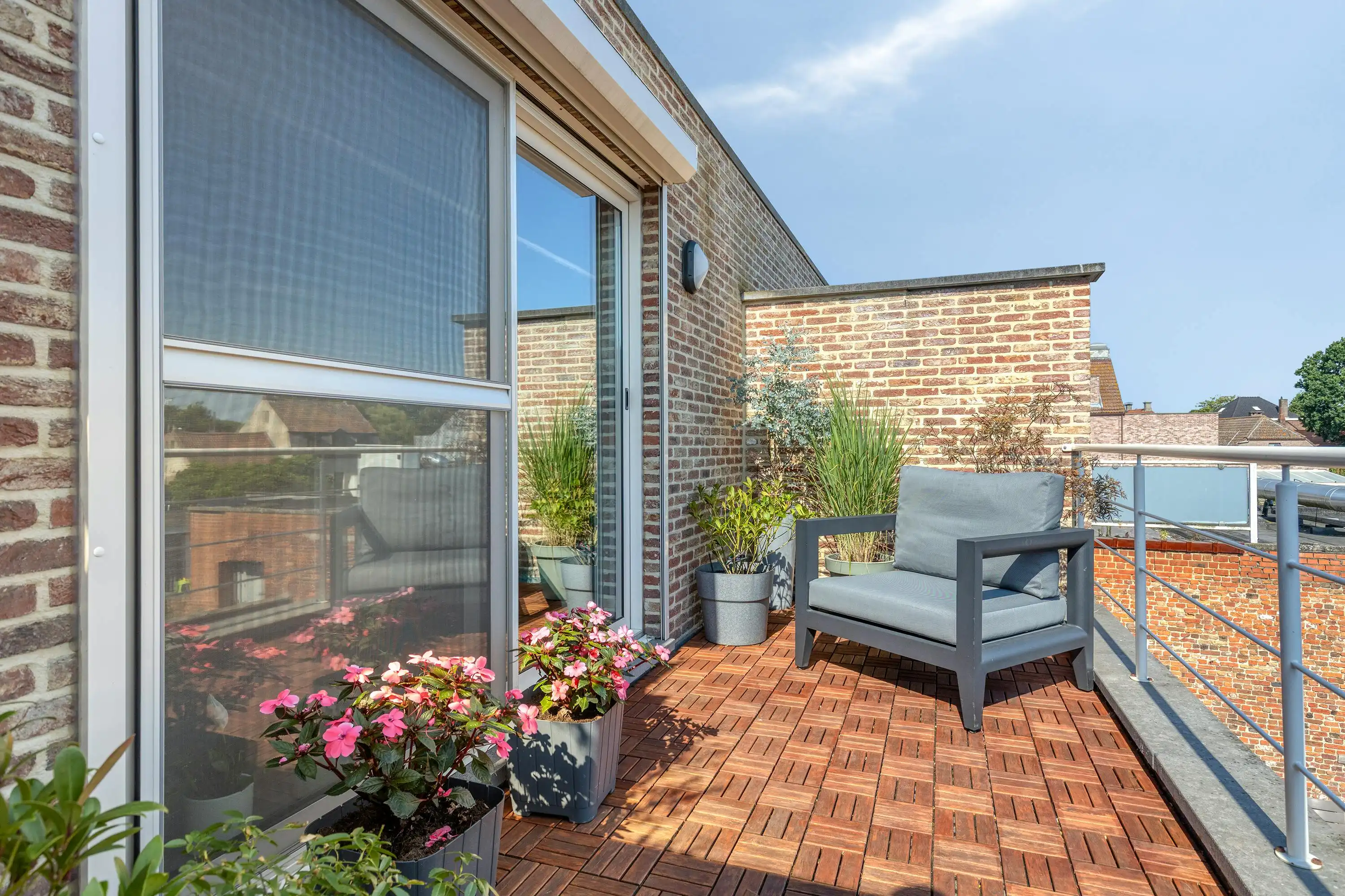 Duplex appartement met 2 slaapkamer te koop in Zandvliet!  foto 17