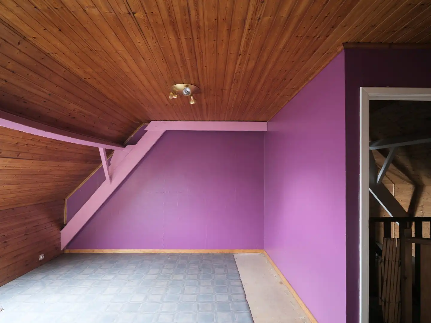 Ruime te renoveren handelszaak met feestzaal en woonmogelijkheid in Nazareth foto 14