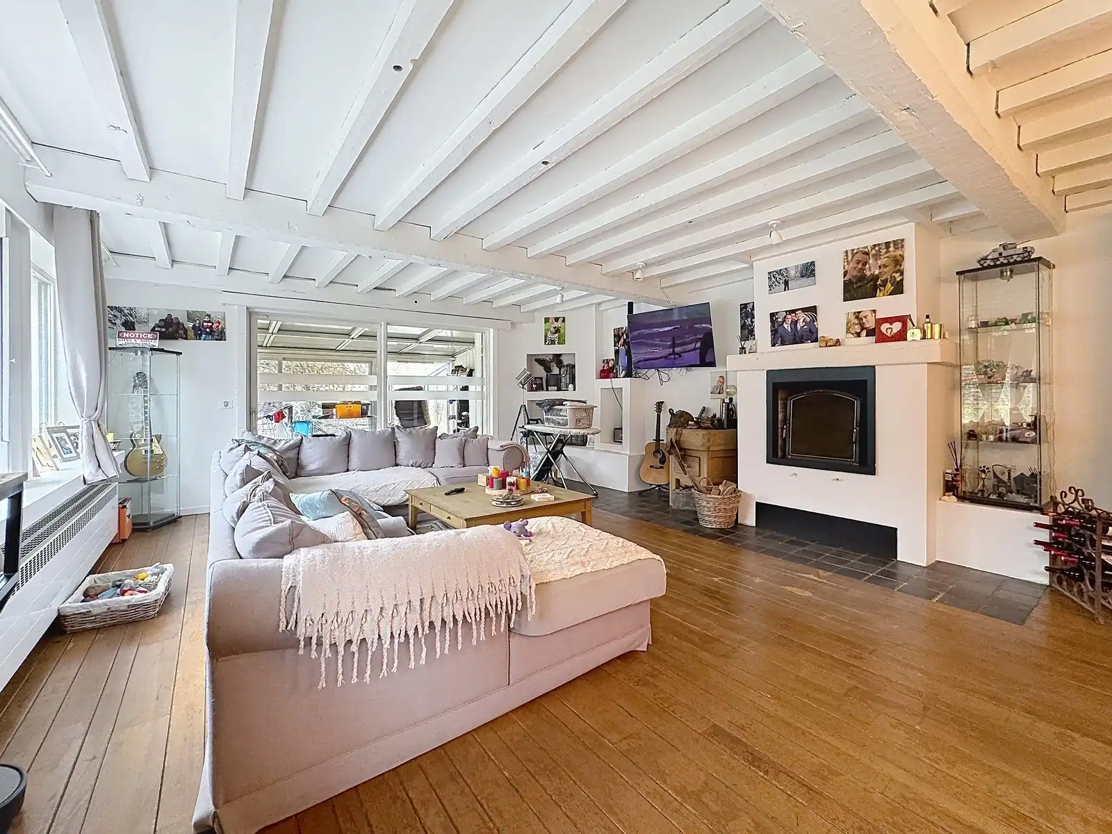 AAA-locatie: Instapklaar MAGAZIJN (800m2) met BURELEN en WONING (4 slpkms). Op 500m van afrit Gistel (E40)! foto 8