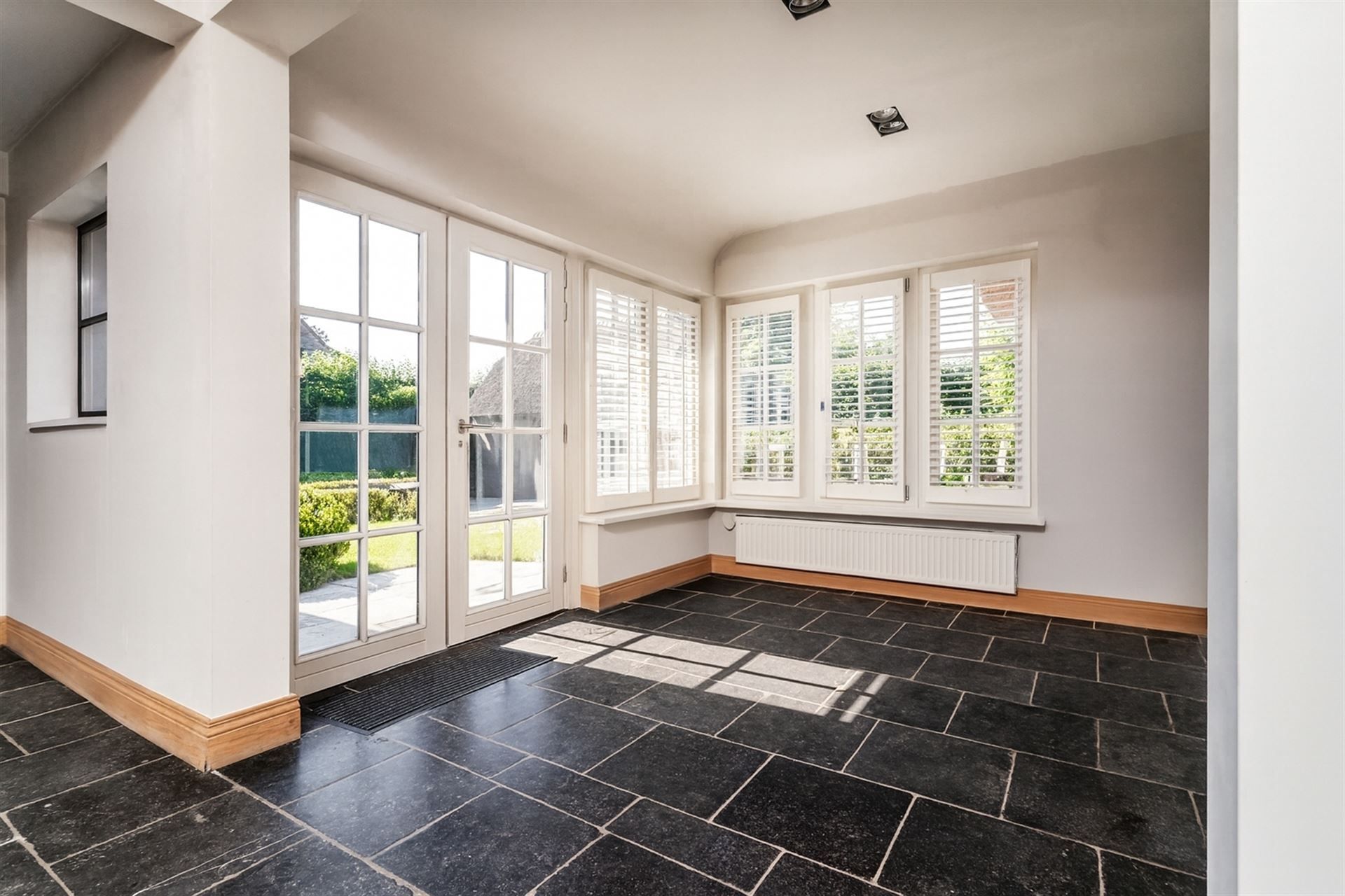 Authentieke hoeve met 4 slpks, poolhouse en zwembad foto 5