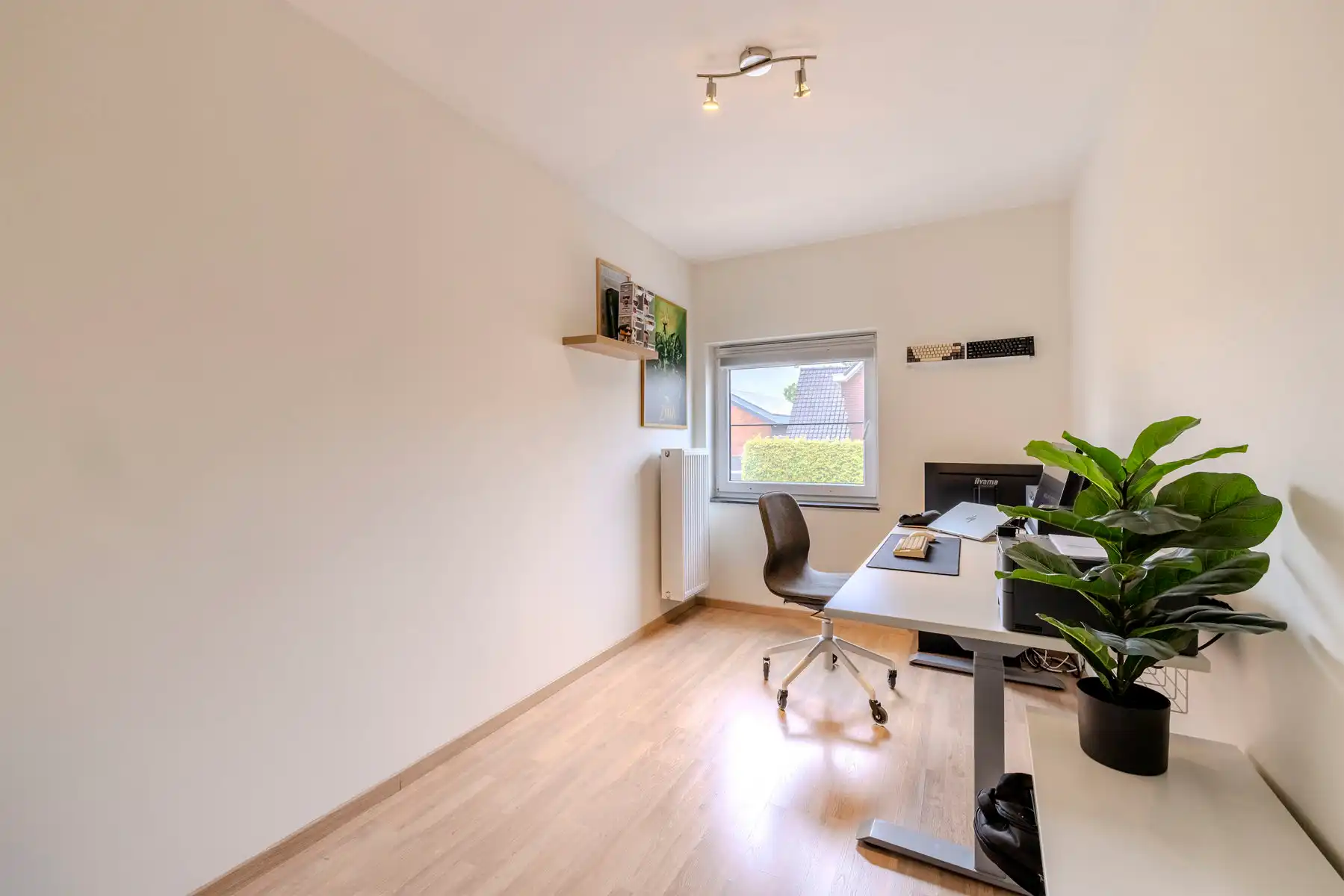 Ruim en stijlvol appartement met 3 slpks, terras en ondergrondse staanplaats in hartje Balen foto 10
