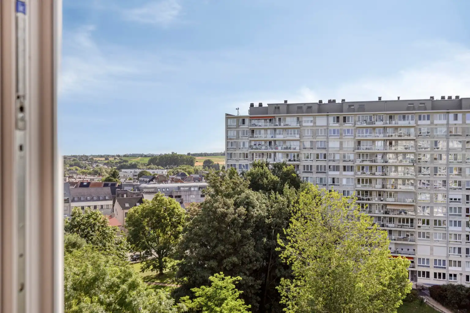 Instap klaar appartement 1 slaapkamer met prachtig uitzicht. foto 14