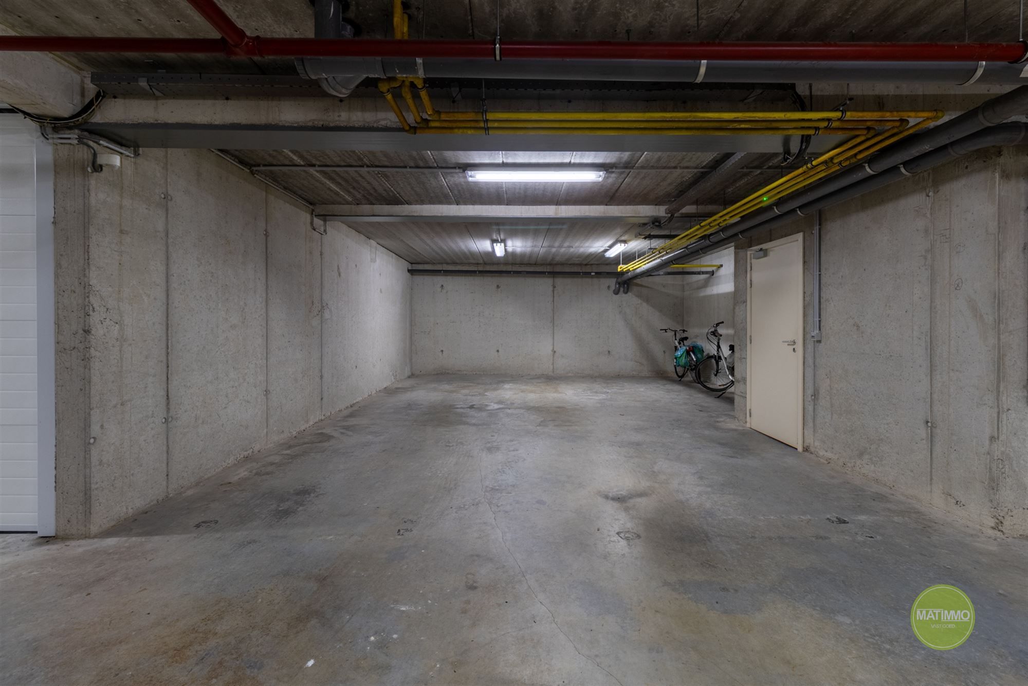 Penthouse met twee slaapkamers en ruim terras te Mol foto 16