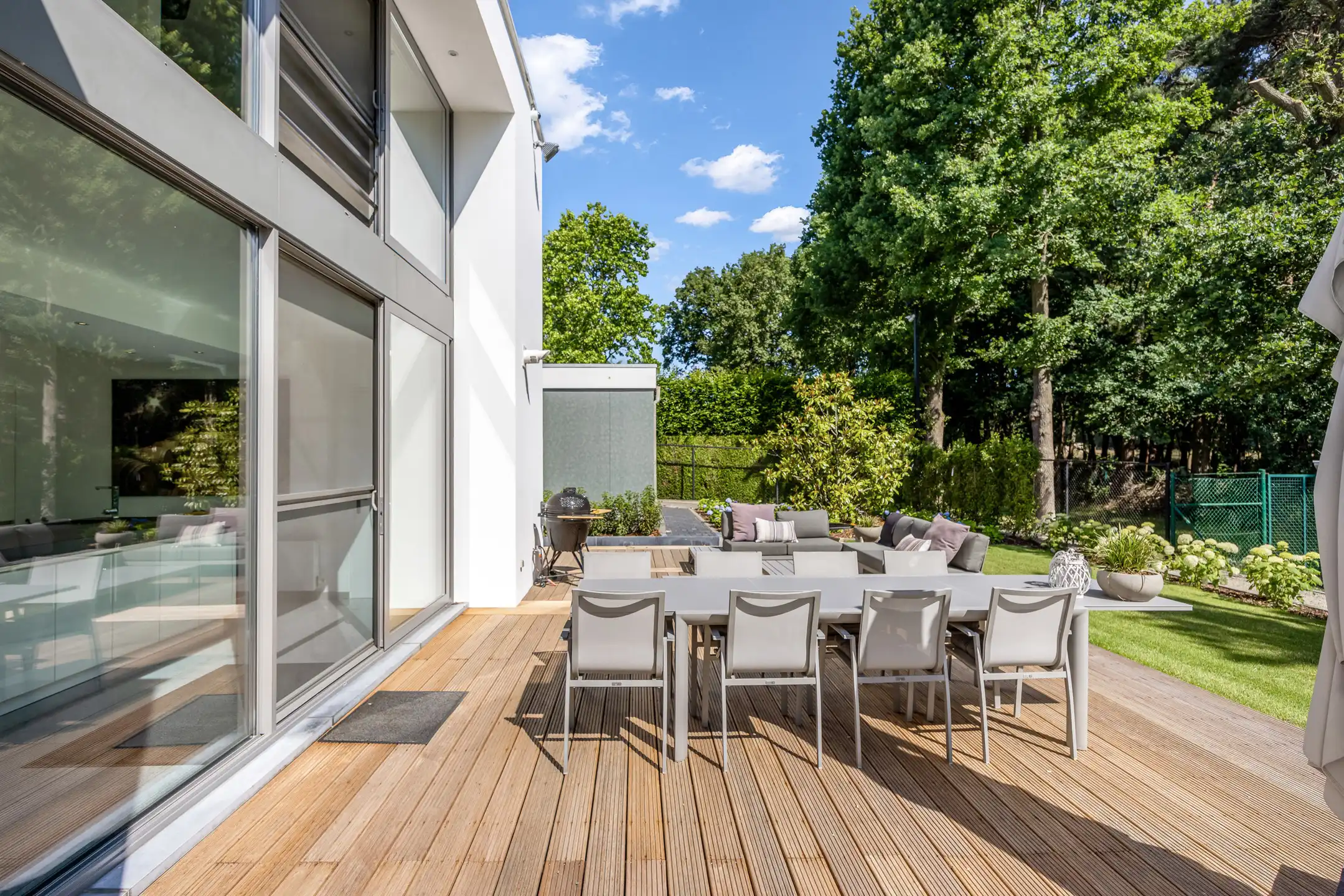 Hoogstaande villa met binnenzwembad te Lanaken foto 35