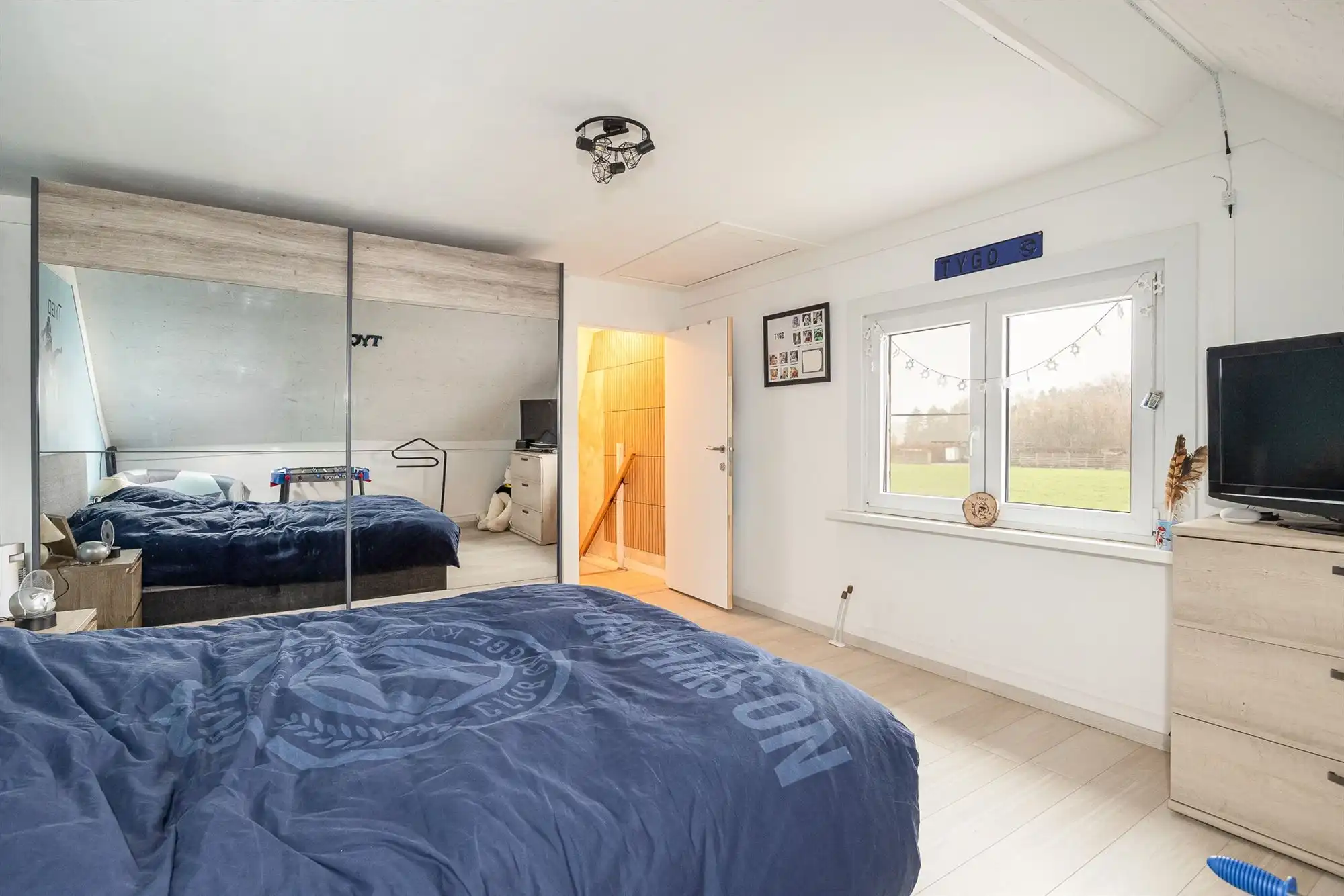 Instapklare gezinswoning met 2 à 3 slaapkamers en grote tuin  foto 21