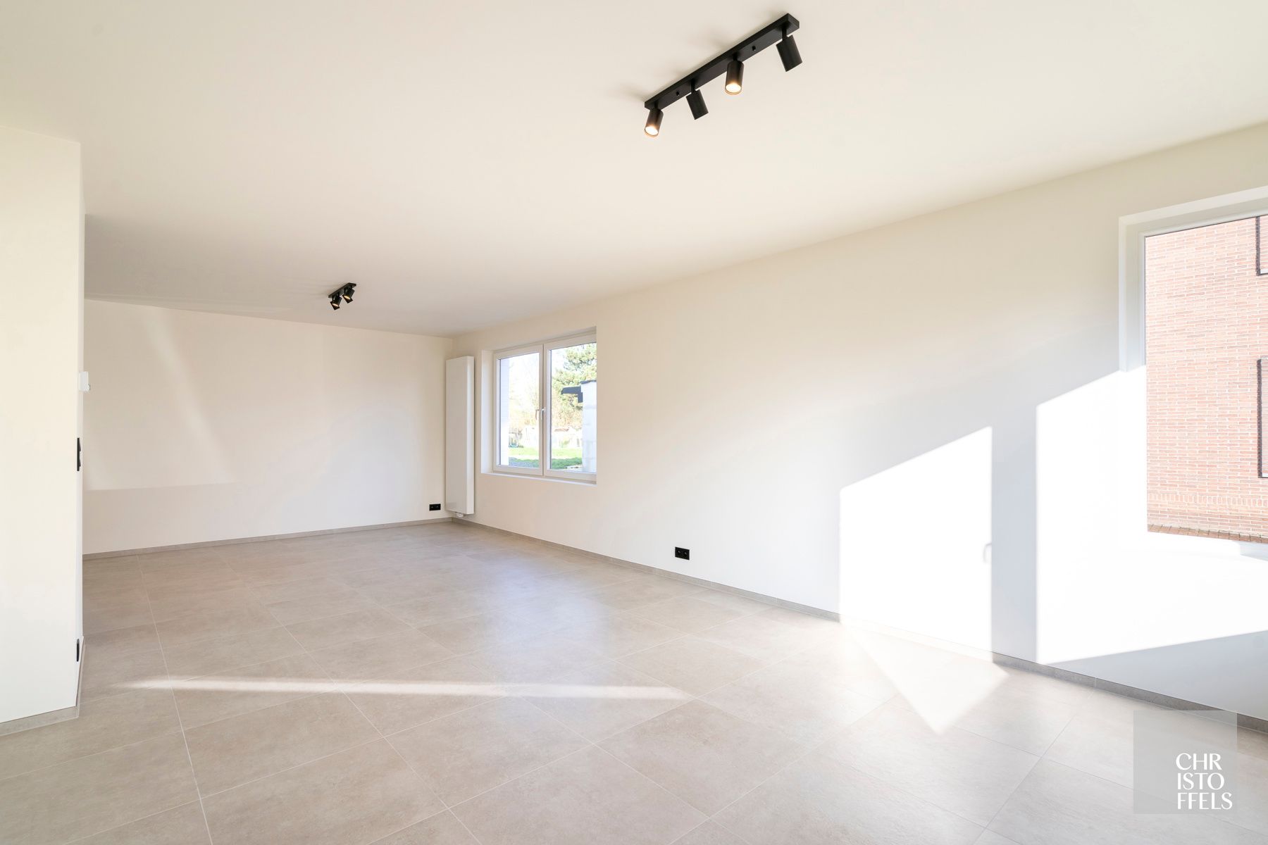 Stijlvol gerenoveerde gezinswoning met tuin op ideale locatie!  foto 20