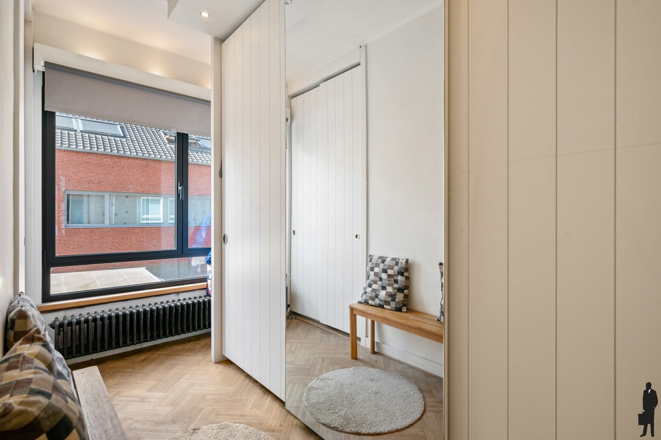 Ruime halfopen bebouwing met 4 slaapkamers en 2 badkamers aan de groene parken van Hoboken.  foto 15