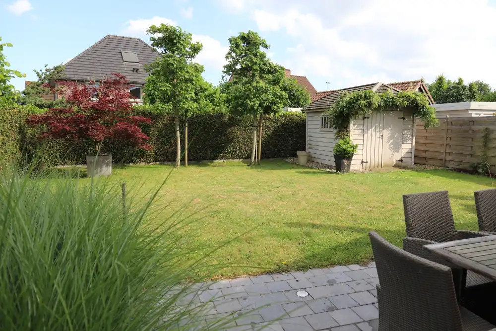 Prachtige halfopen bebouwing met 3 slaapkamers, garage en zuidgerichte tuin. foto 18