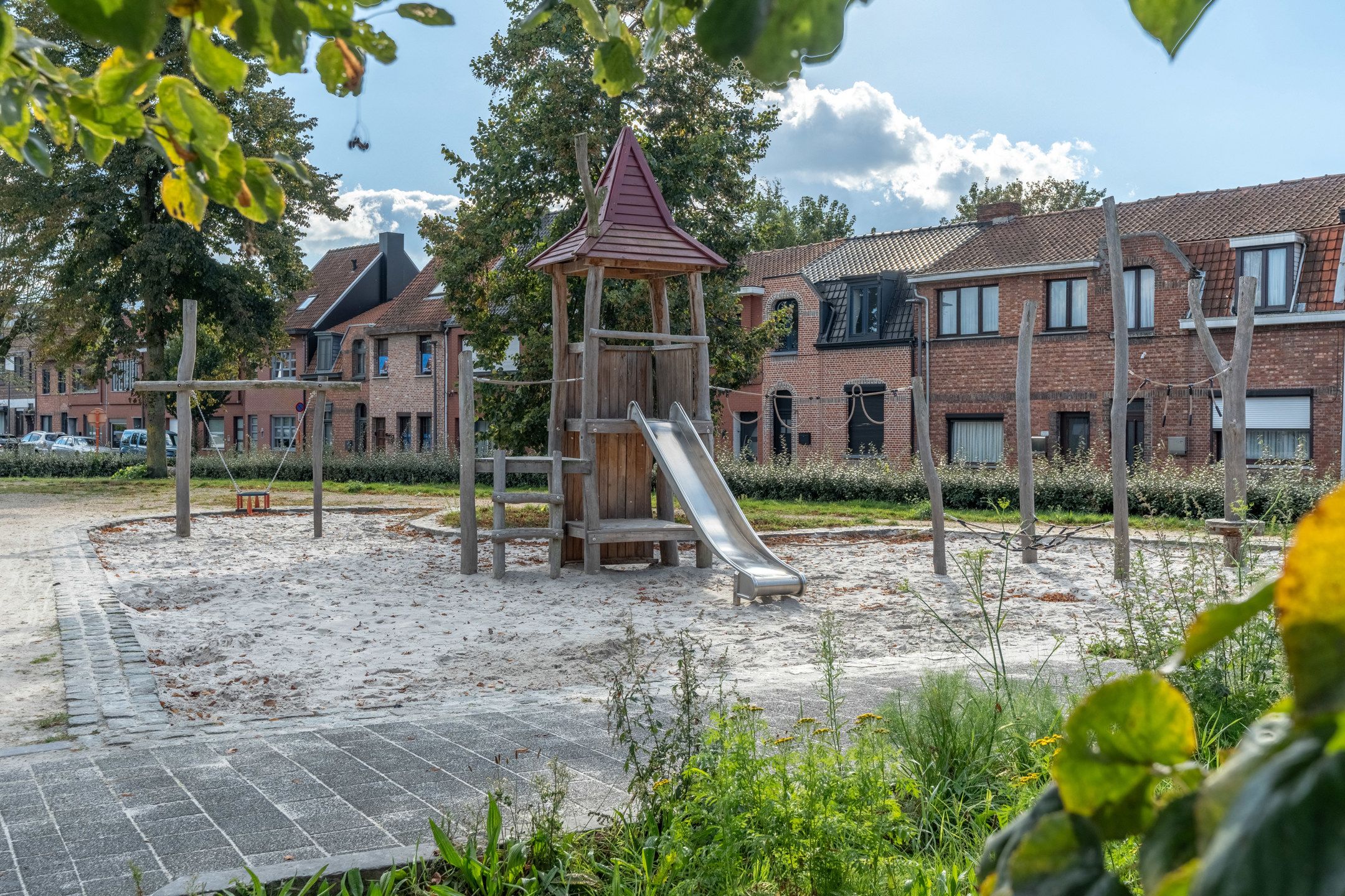 Nieuw 2-slpk appartement met terras en carport te Turnhout. foto 18