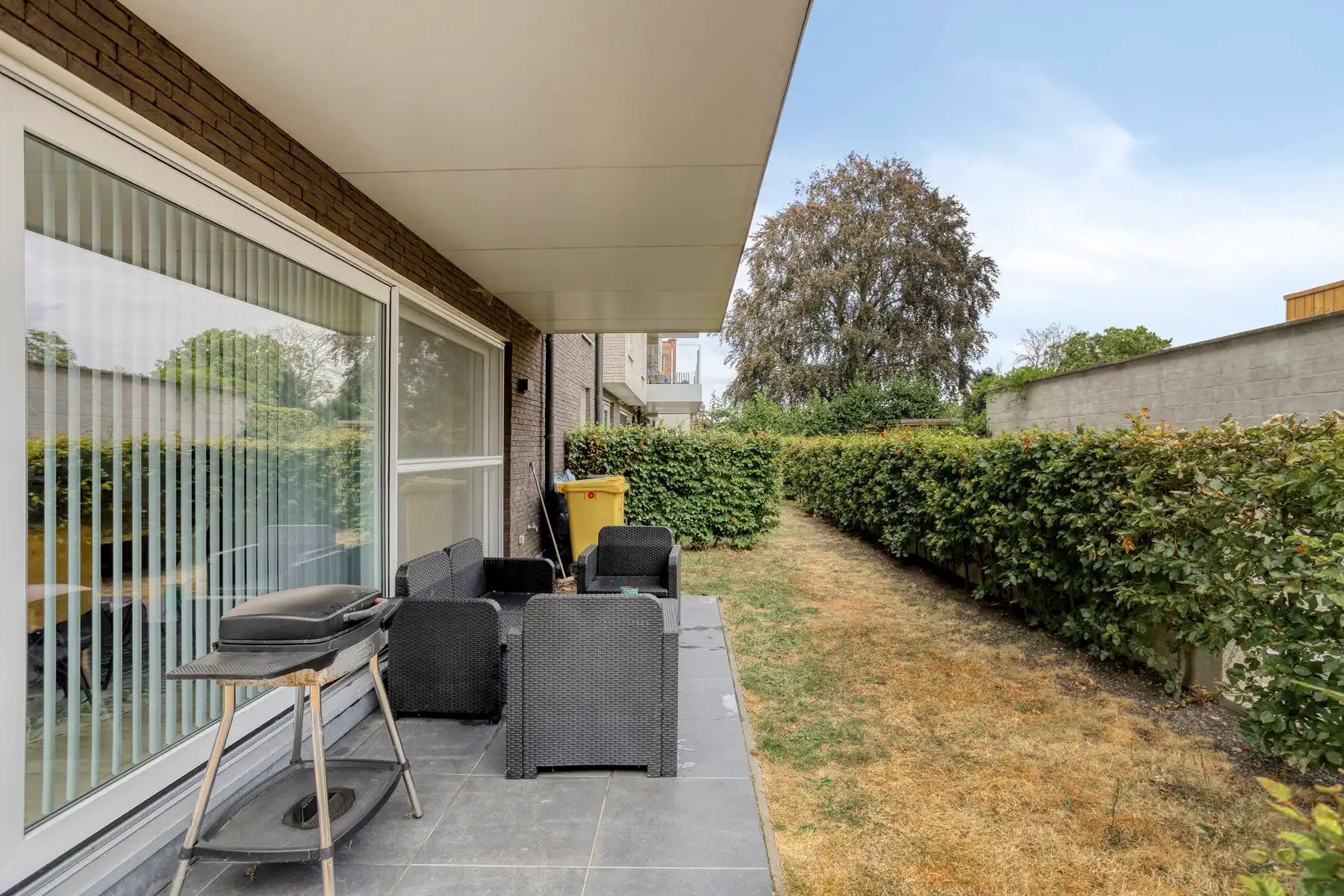 Prachtig gelijkvloers BEN-appartement met terras en parking foto 22