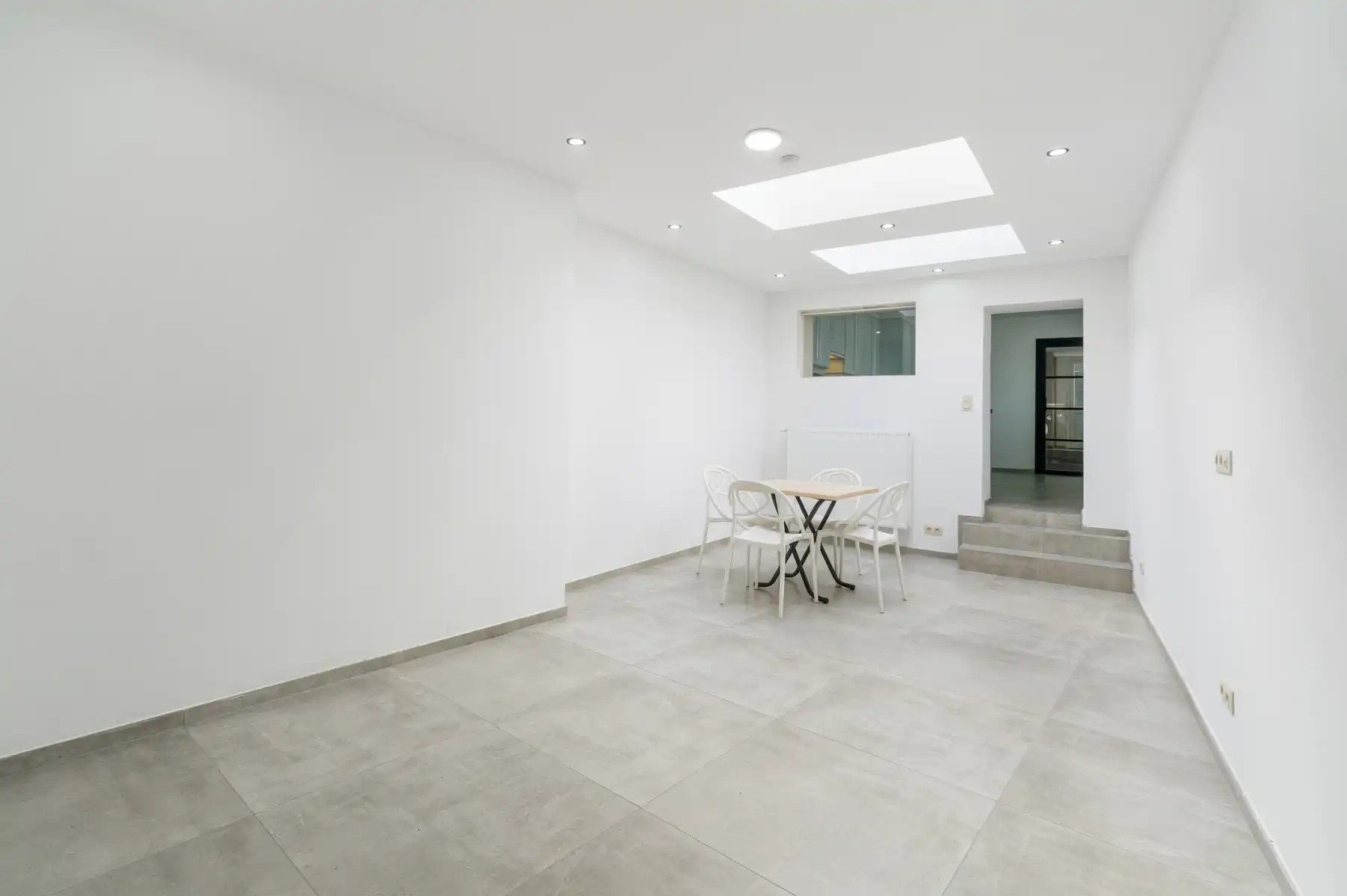 Instapklare woning met 3 slaapkamers in centrum Wetteren foto 4