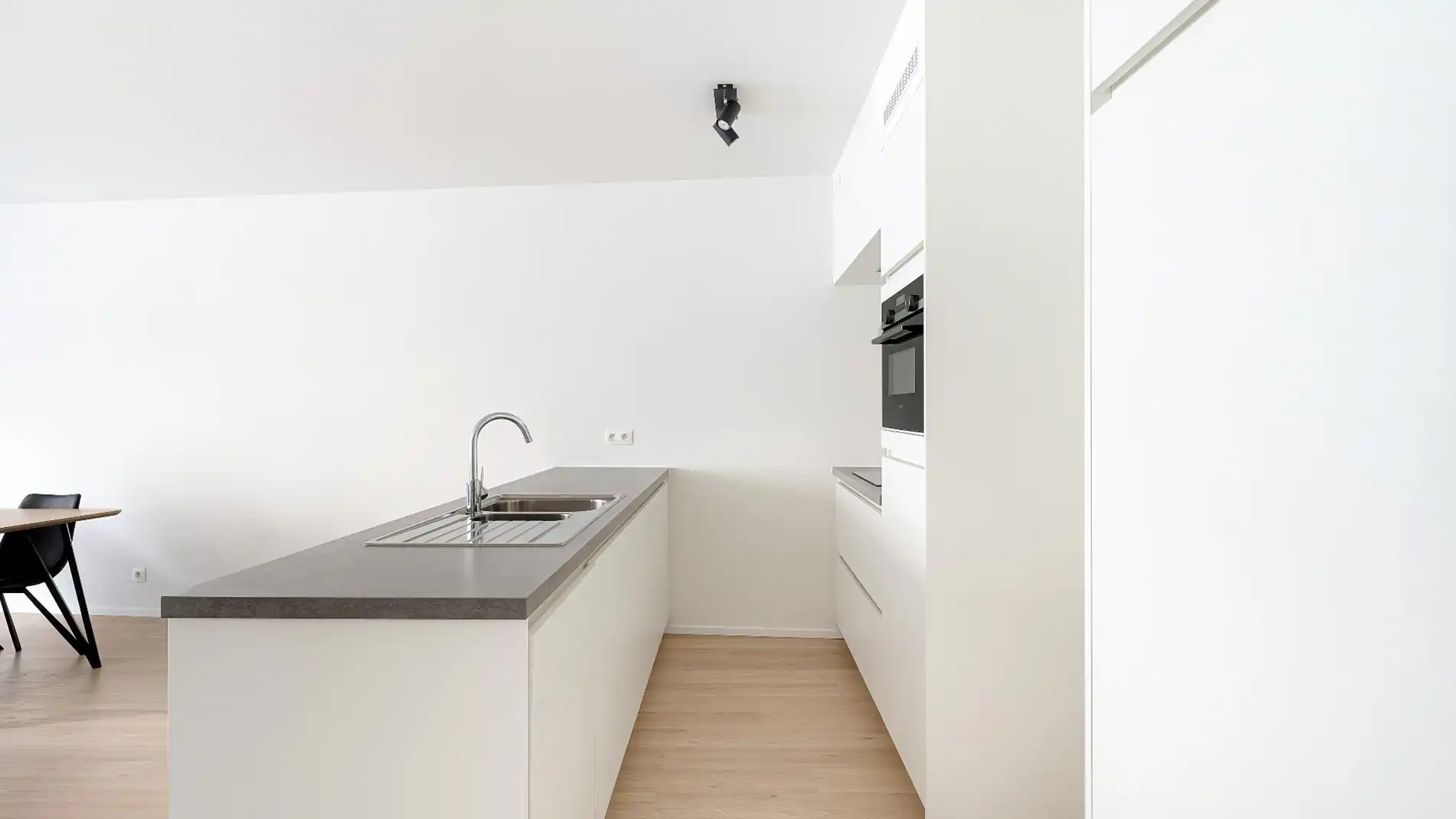 Modern wonen op een steenworp van de Zeedijk foto 14