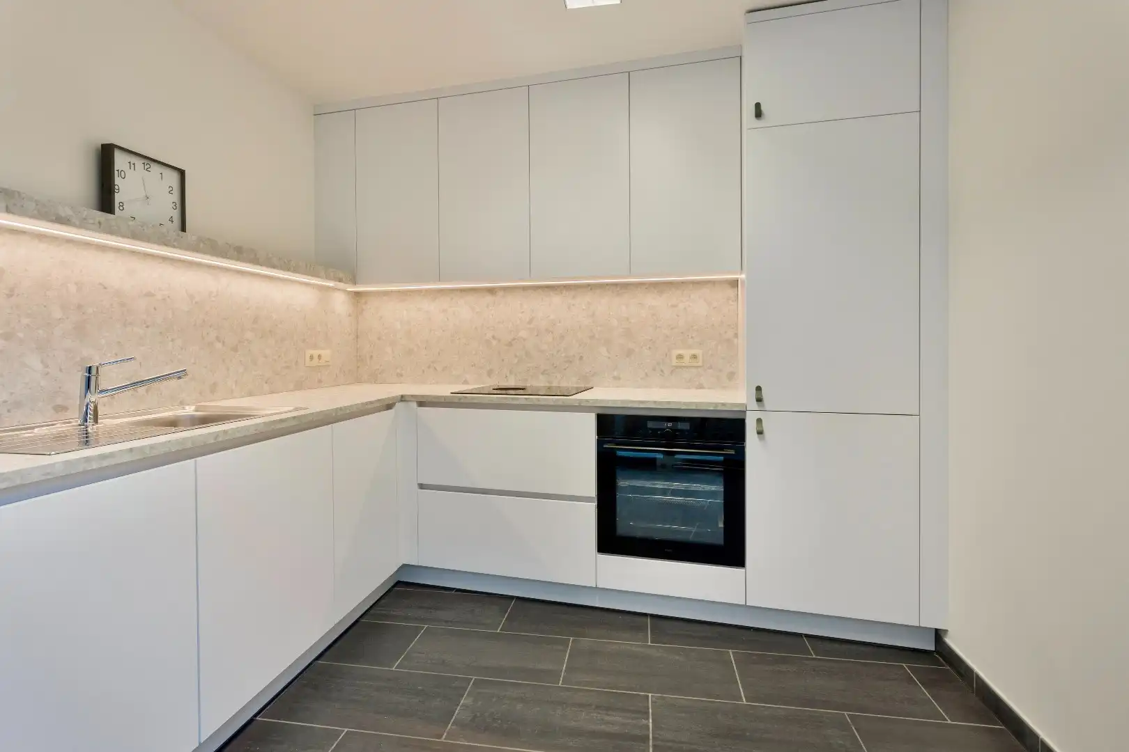 Energiezuinig en instapklaar gelijkvloersappartement met private koer foto 14
